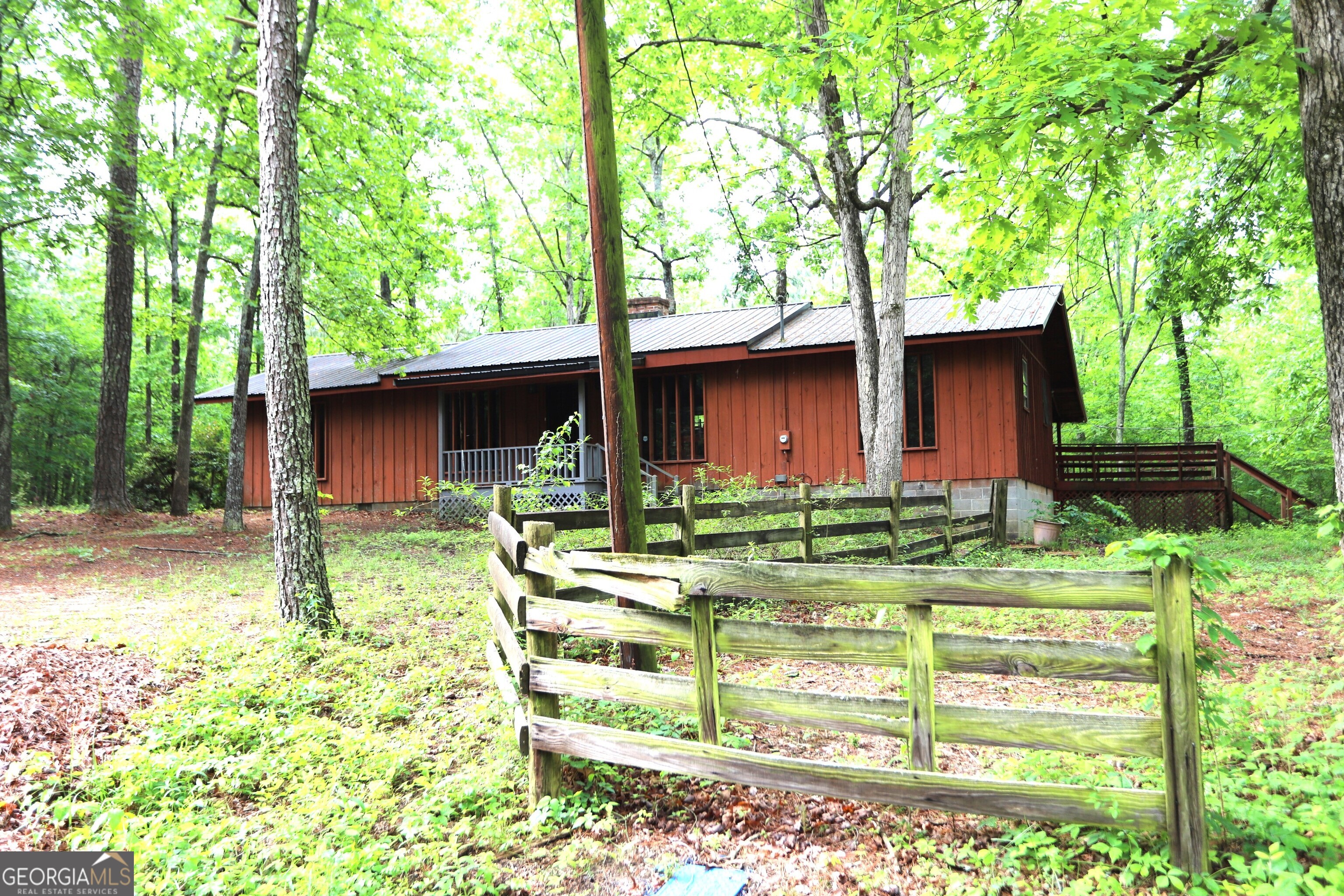 Photo 4 of 61 of 350 County Road 700 house