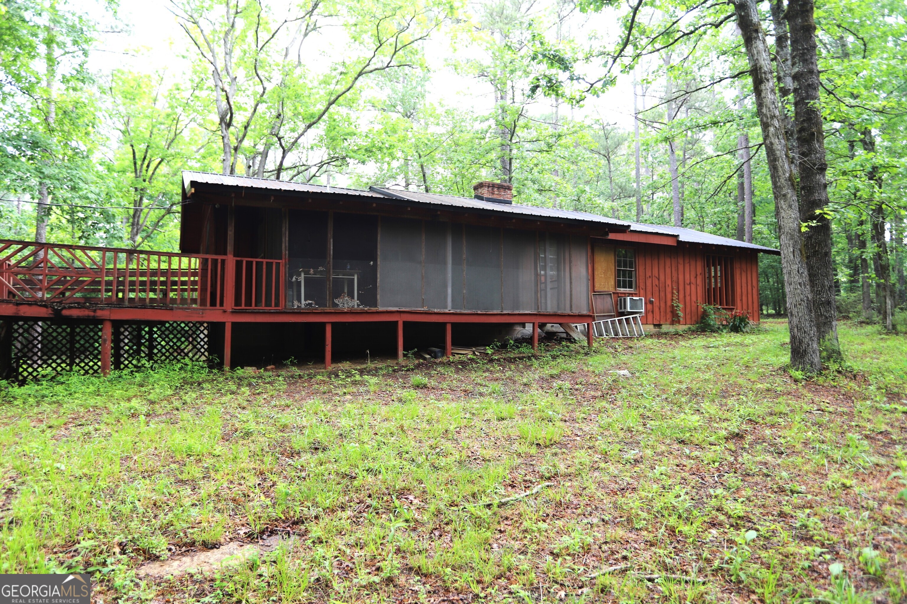 Photo 9 of 61 of 350 County Road 700 house