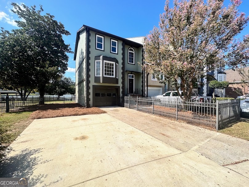 Photo 1 of 70 of 337 Lakepoint Drive 1 townhome