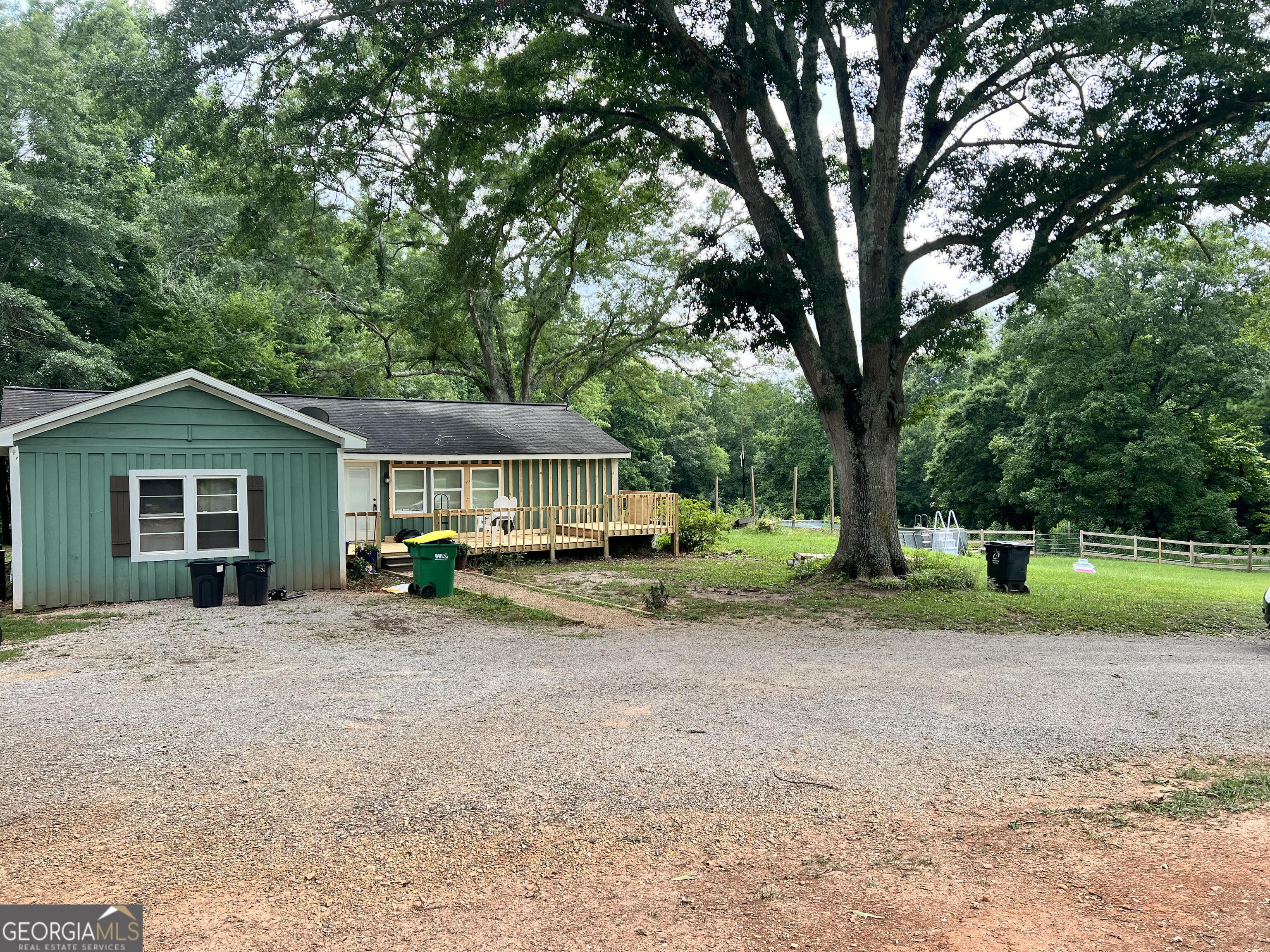 Photo 2 of 18 of 2131 County Road 11 house