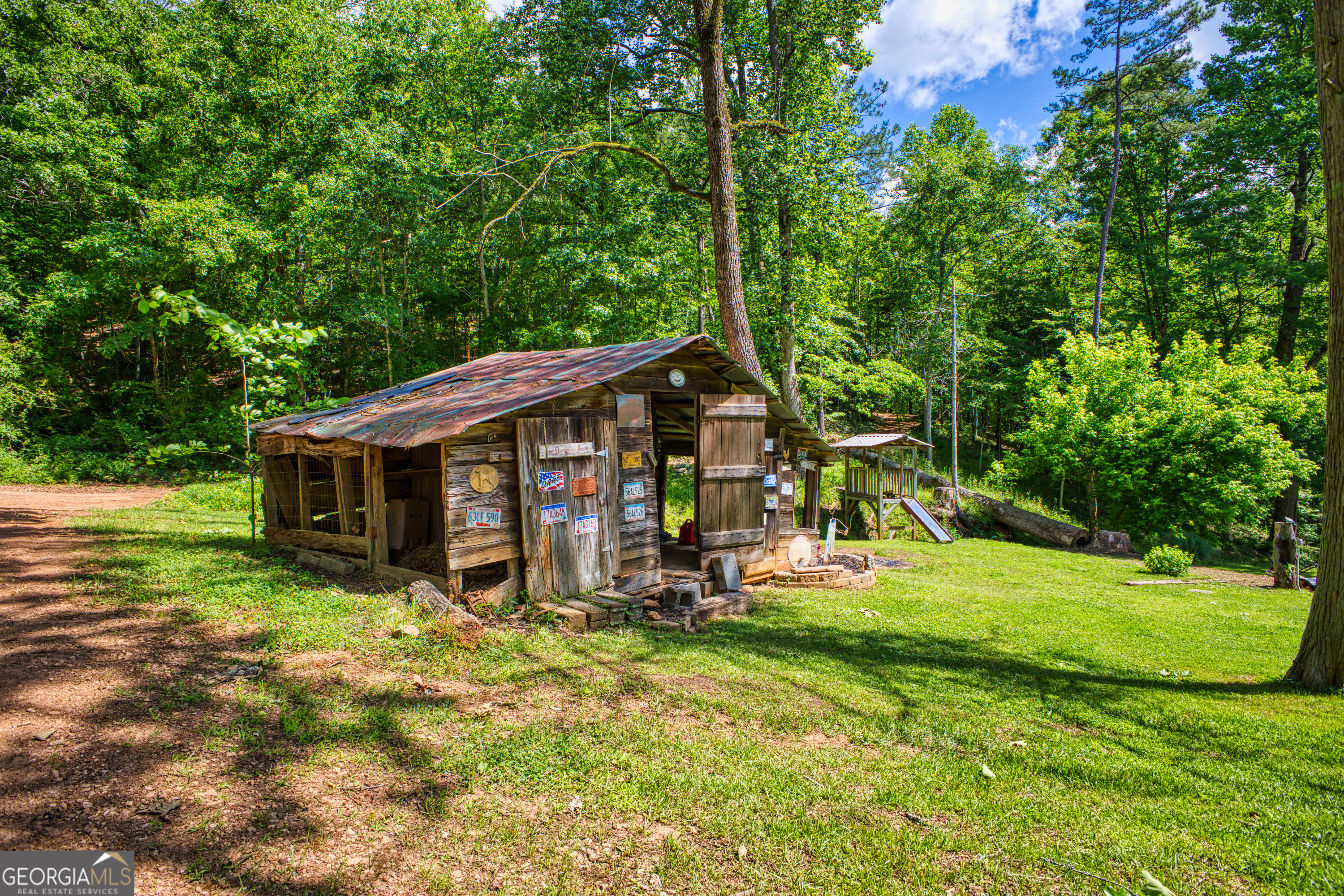 Photo 18 of 79 of 3447 County Road 82 house