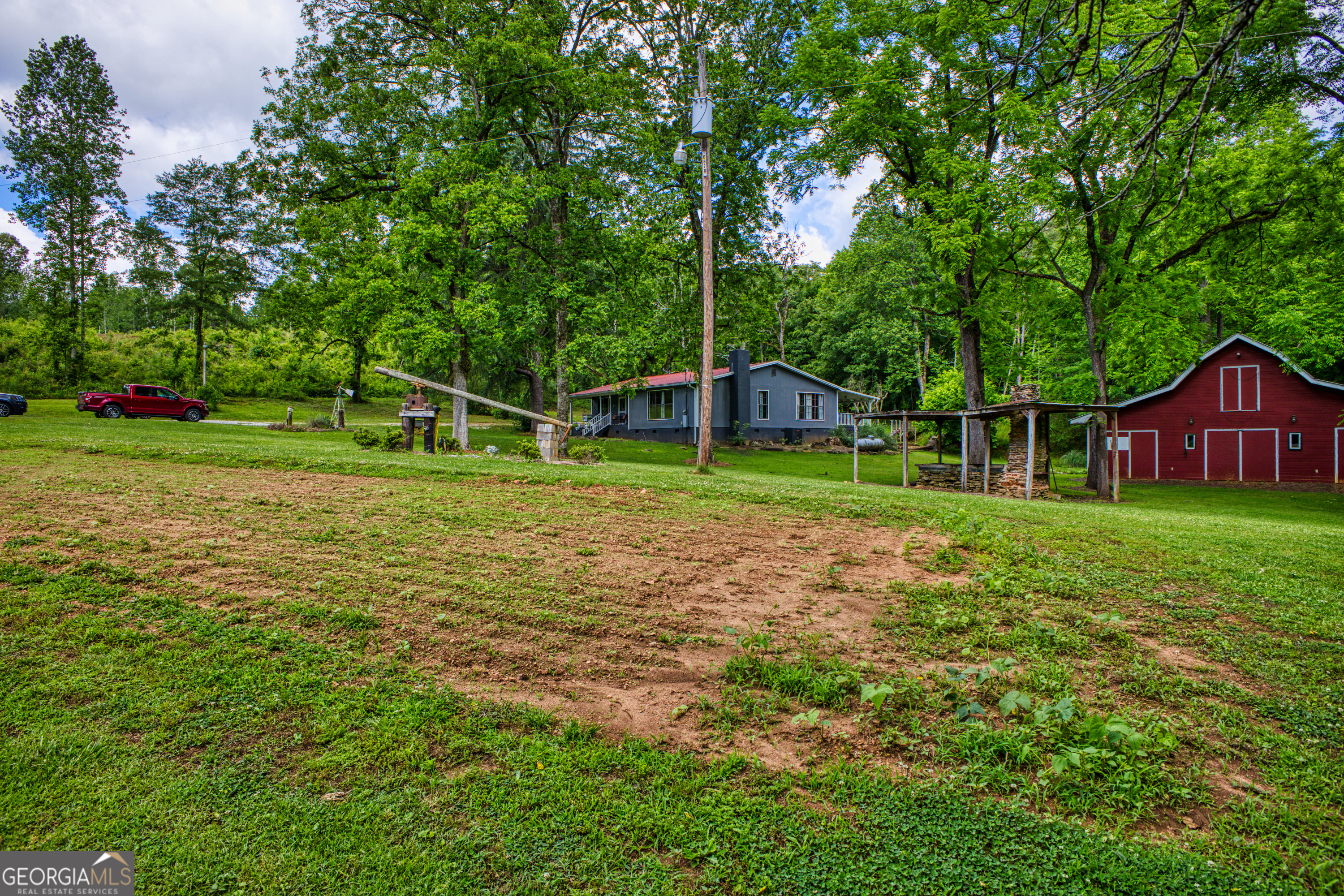 Photo 8 of 79 of 3447 County Road 82 house