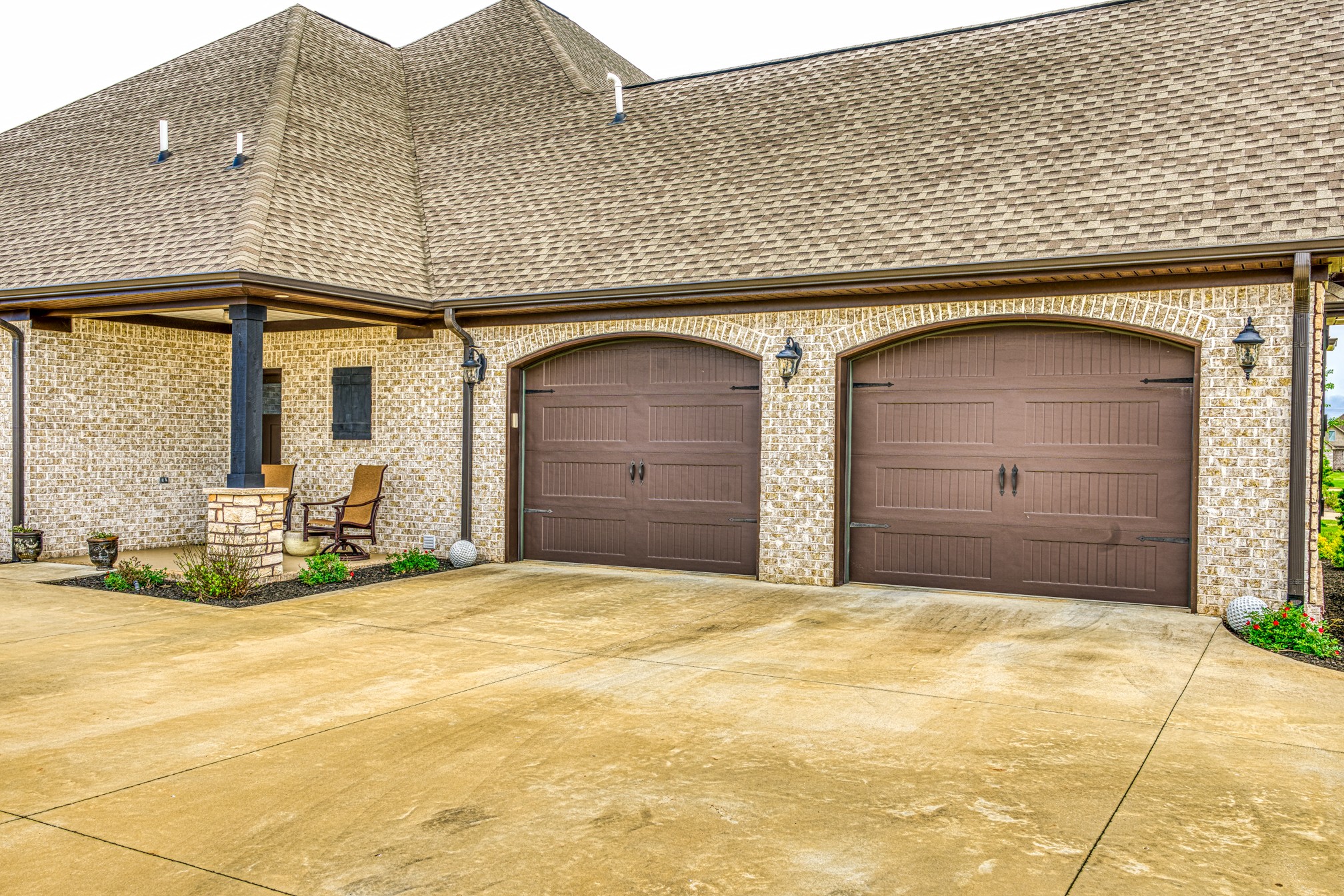 Photo 5 of 59 of 387 Stone Ridge Dr house