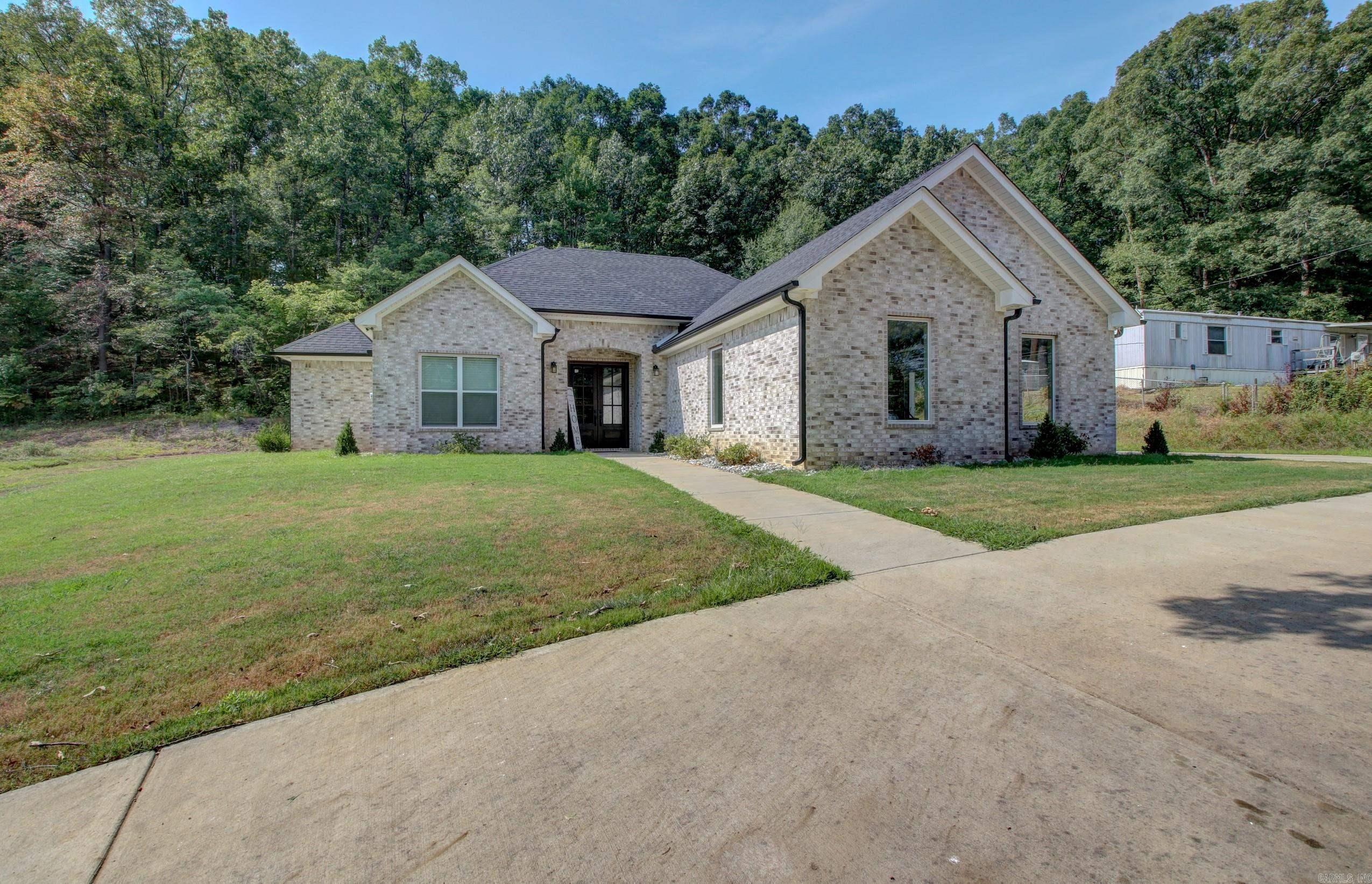 Photo 1 of 40 of 15607 Dogwood Ranchette Drive house