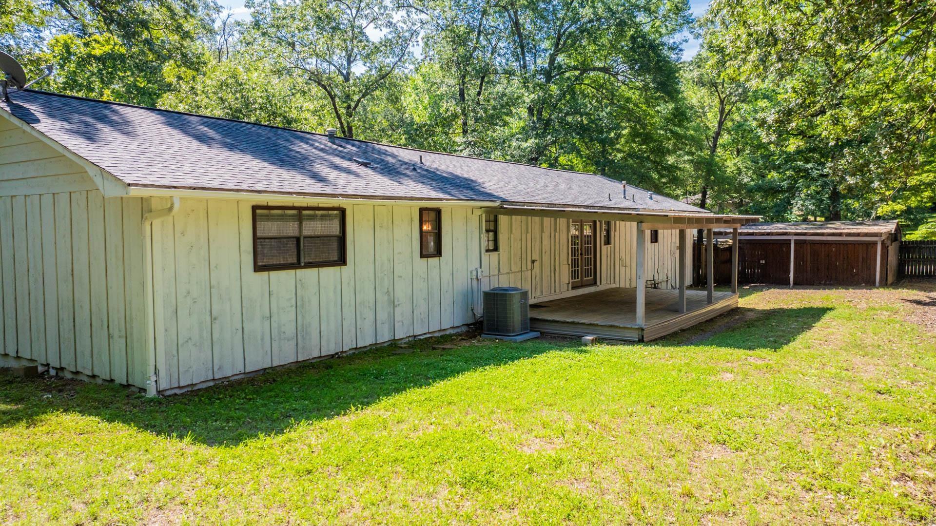 Photo 25 of 29 of 1512 Foxrun Road house