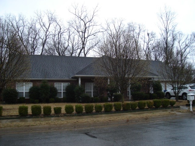 Photo 1 of 1 of 505 SW Tunbridge Drive house