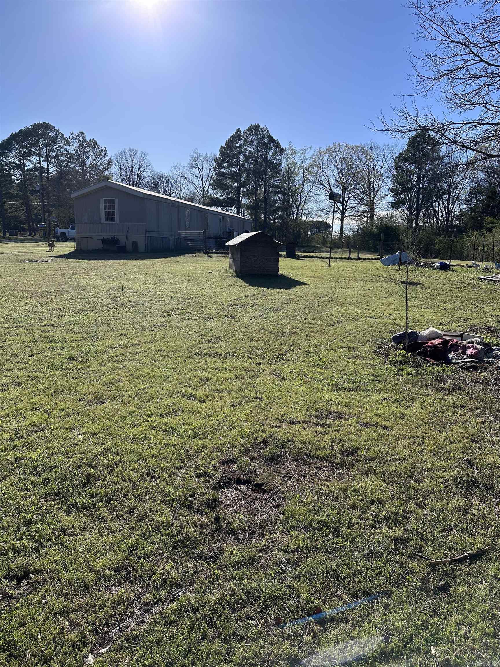 Photo 3 of 4 of 318 Hunter Road mobile home