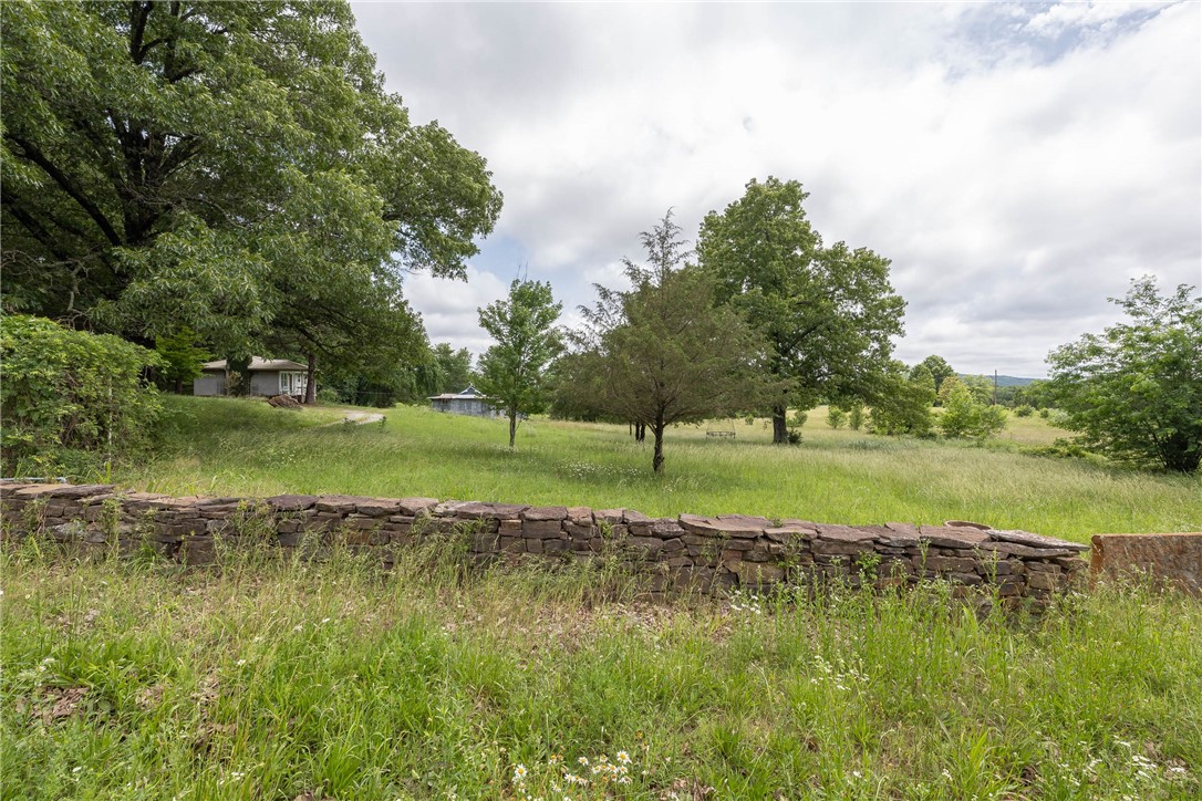 Photo 3 of 59 of 17097 Lake Sequoyah Drive house