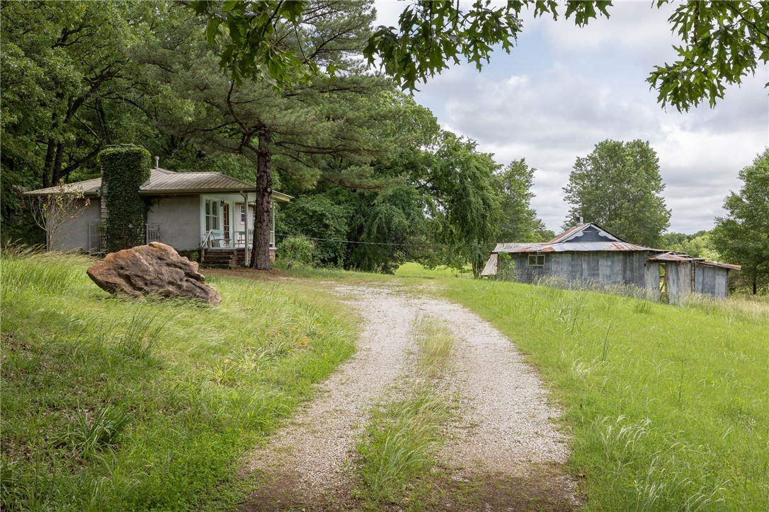 Photo 8 of 59 of 17097 Lake Sequoyah Drive house