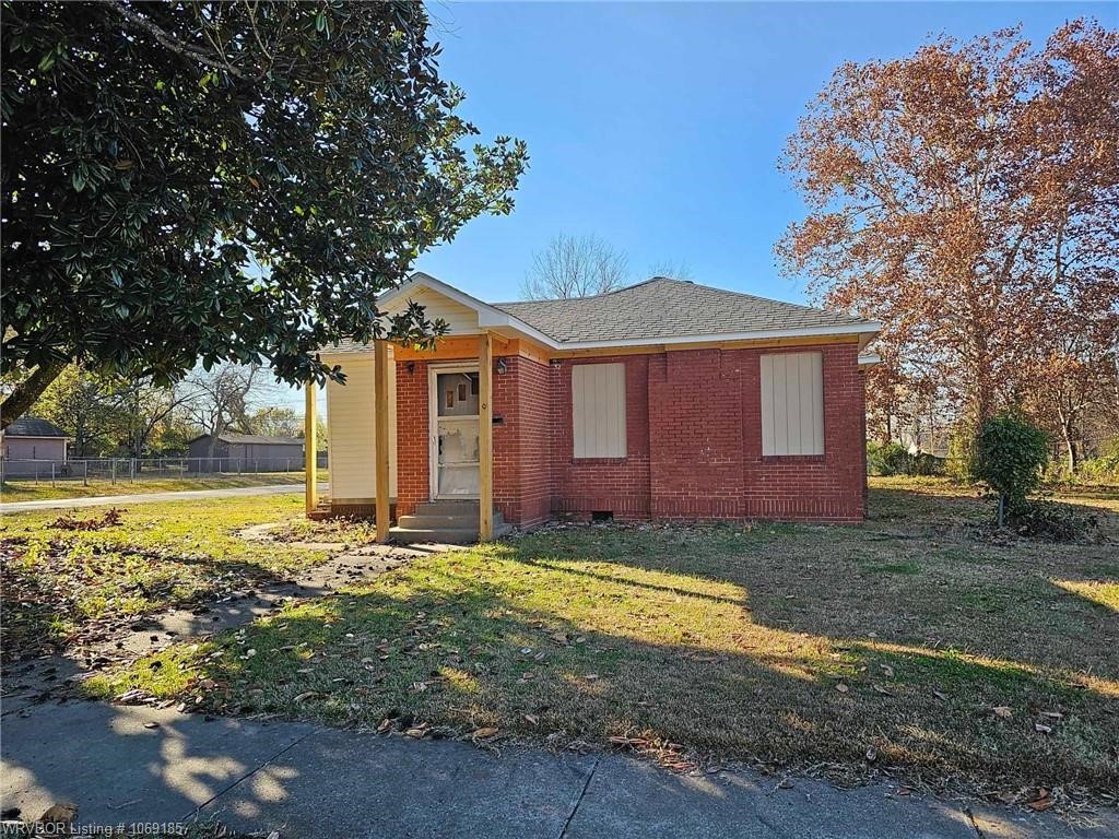 Photo 1 of 1 of 1328 Bluff Avenue house