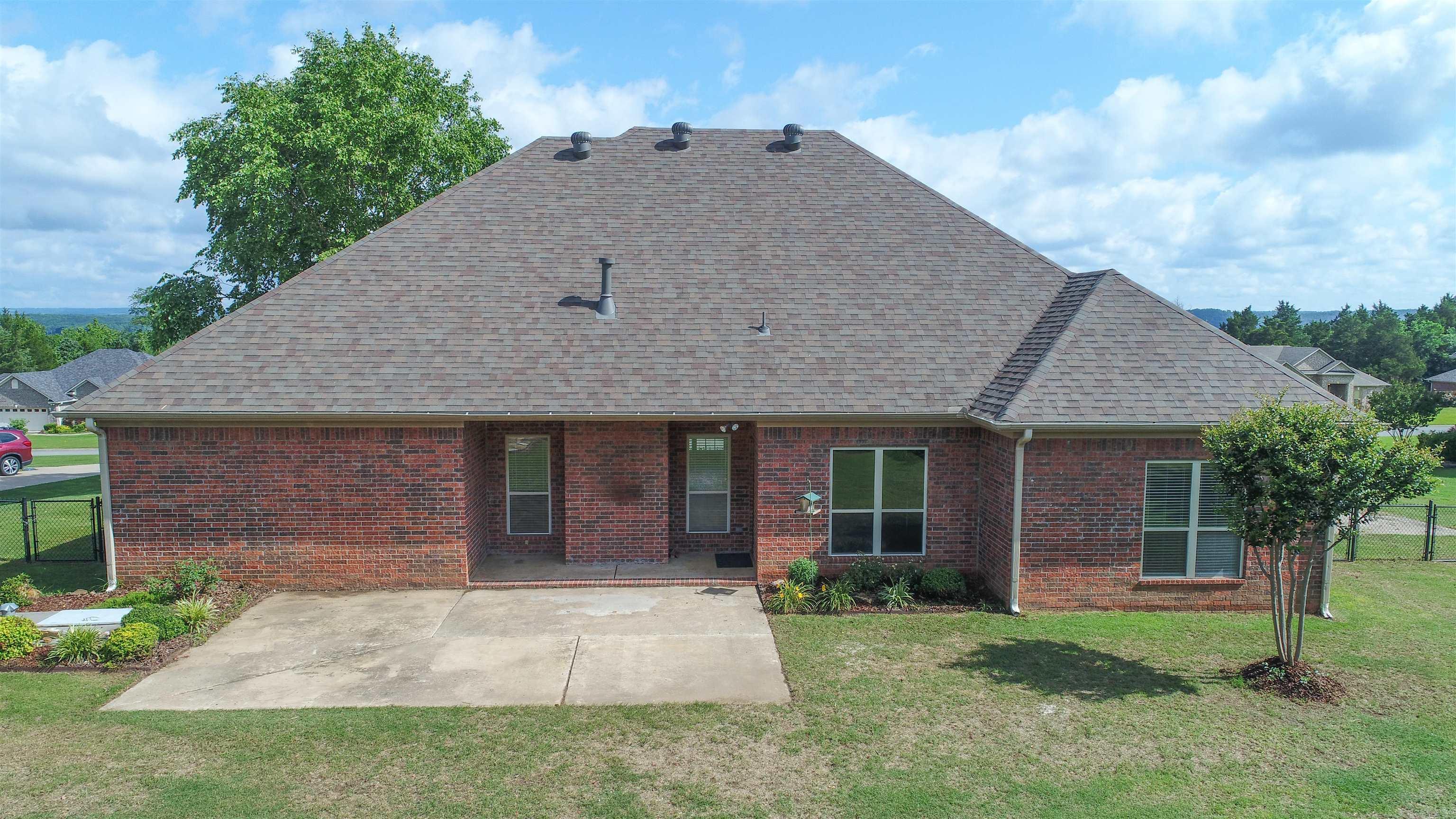 Photo 11 of 15 of 8 E Chateau Estates Drive house