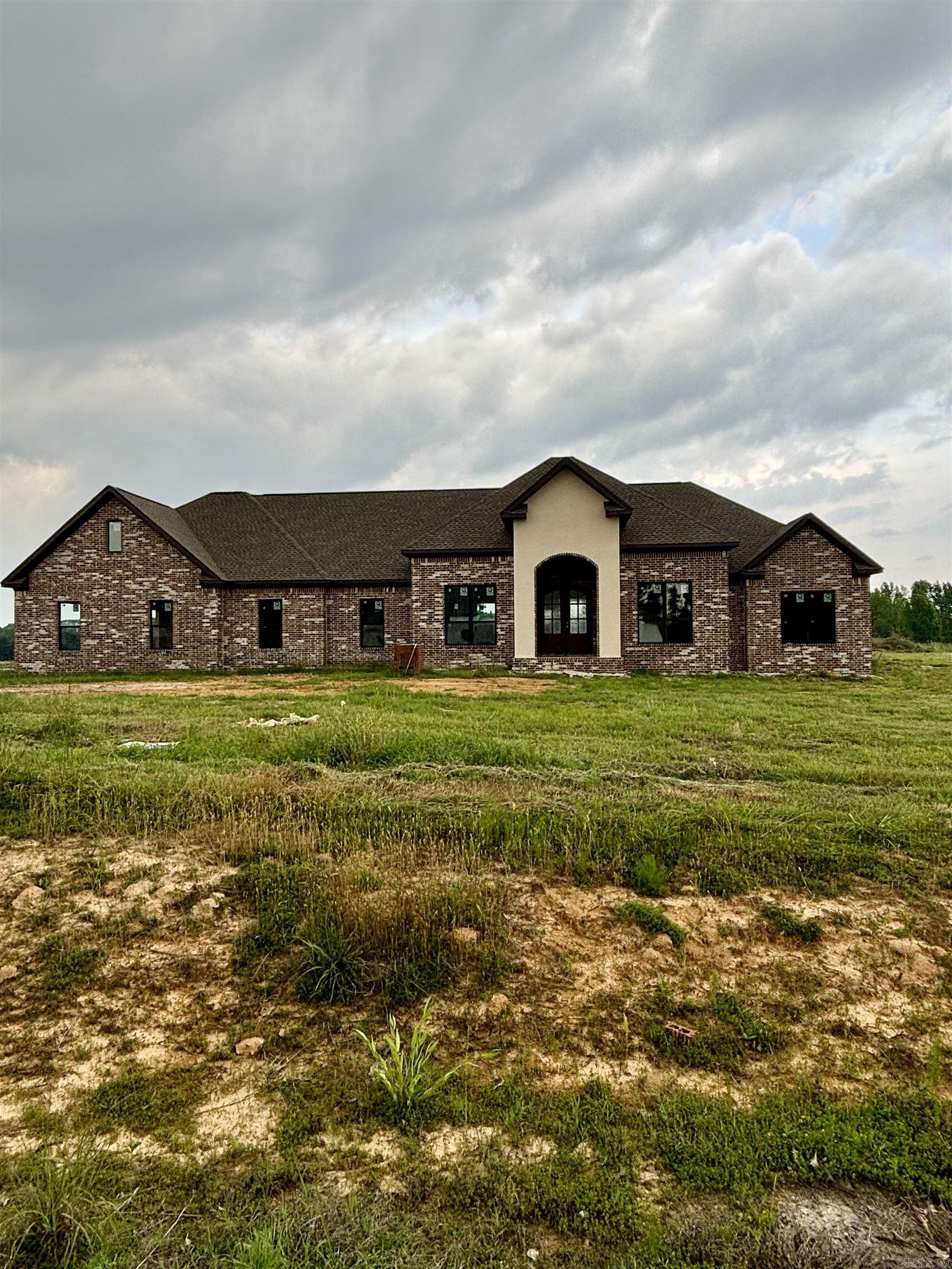 Photo 1 of 22 of 40 Lowell Lane house