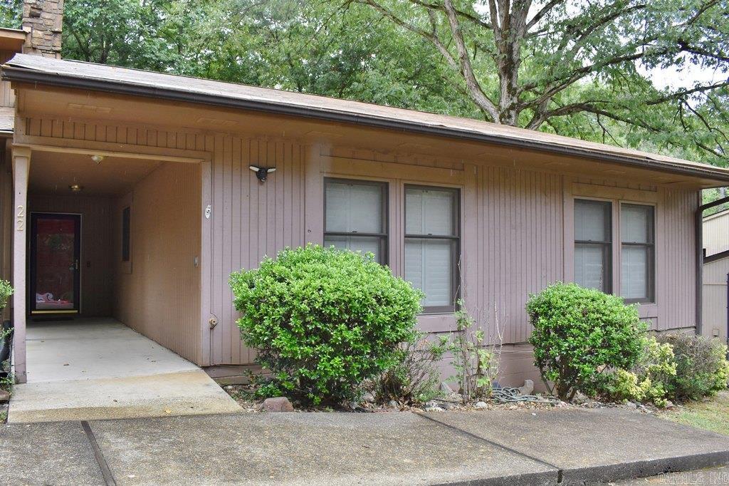 Photo 1 of 26 of 22 Reddina Lane townhome