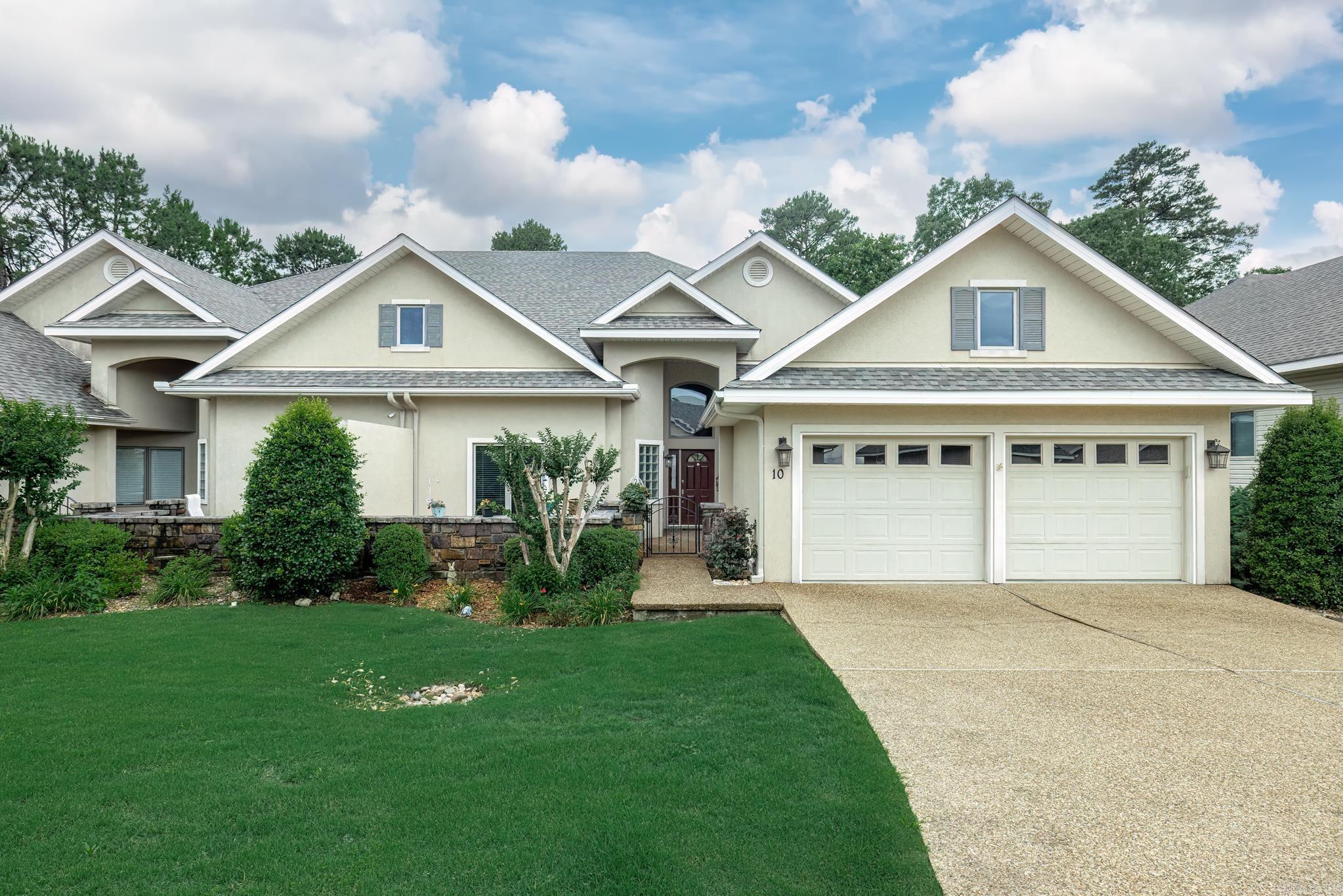 Photo 1 of 45 of 10 Divino townhome