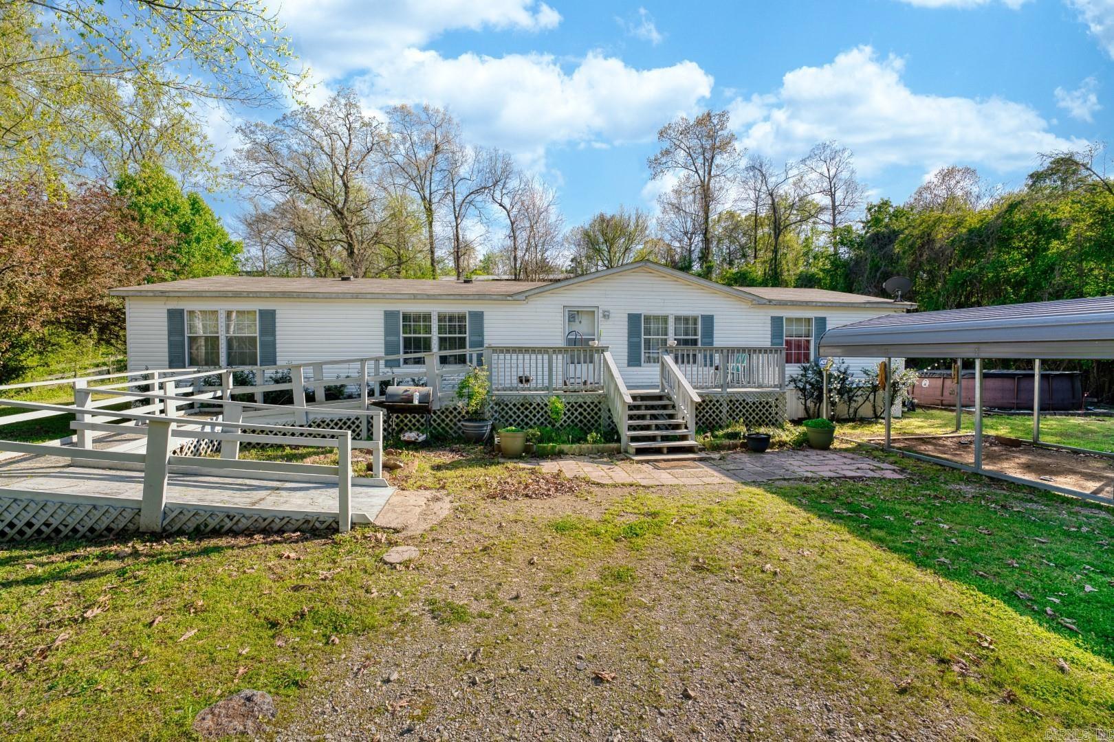 Photo 2 of 28 of 241 Parkshores Rd mobile home