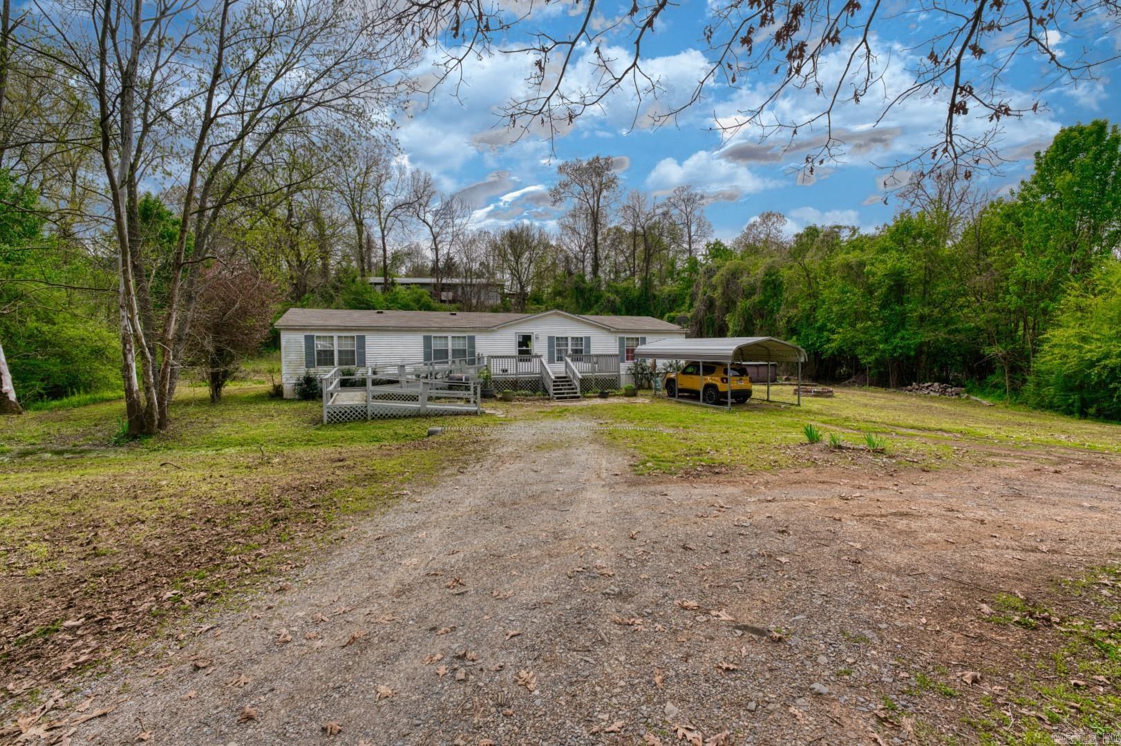 Photo 3 of 28 of 241 Parkshores Rd mobile home