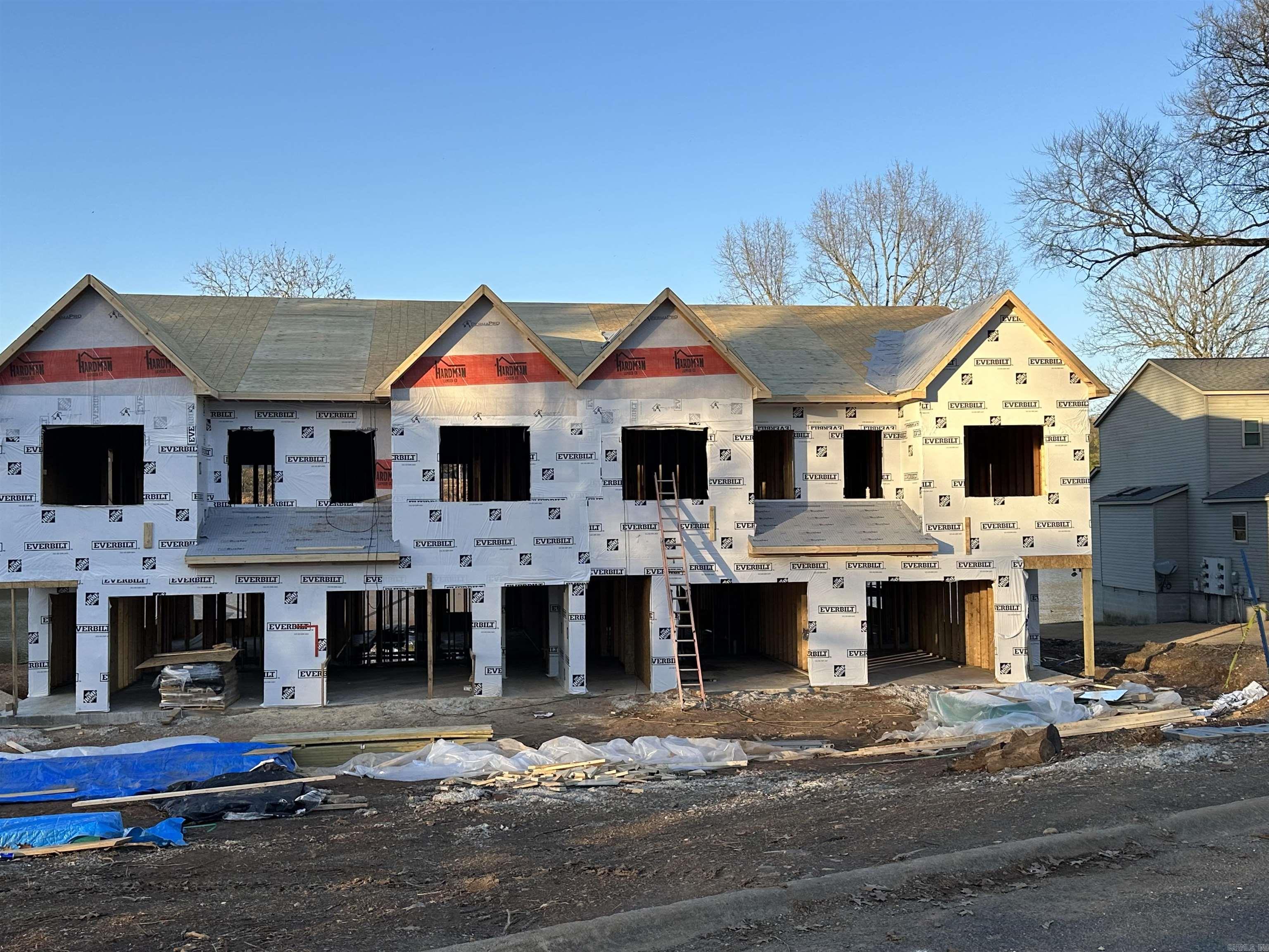 Photo 9 of 17 of 167 Pebble Beach Place B townhome