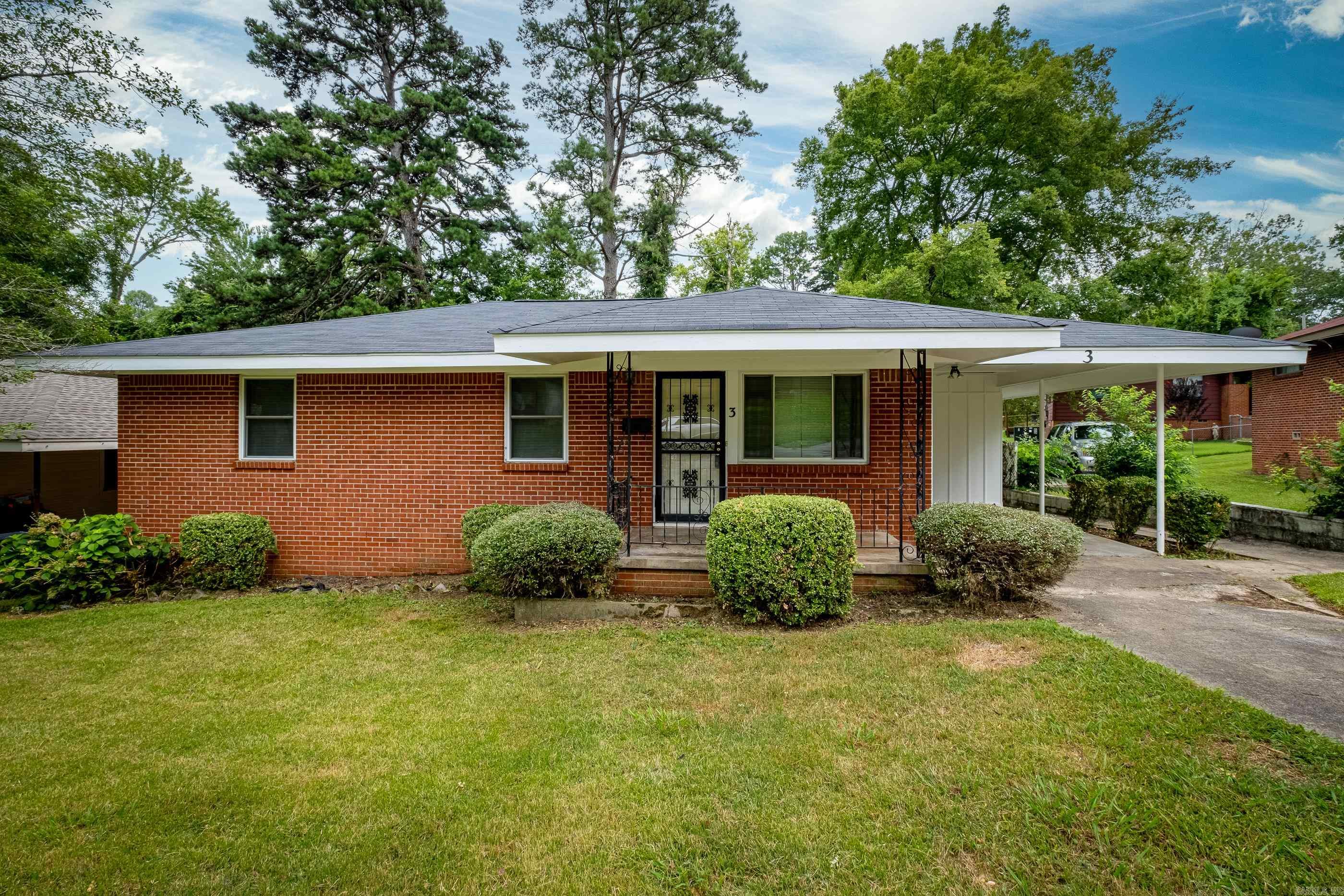 Photo 1 of 39 of 3 Archwood Drive house