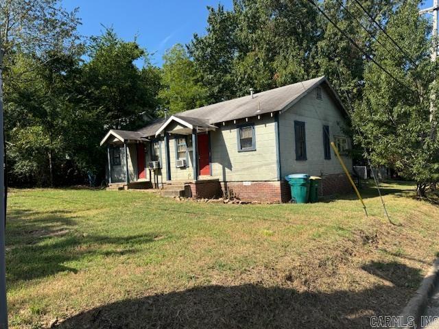 Photo 3 of 4 of 1922 Alden Lane house