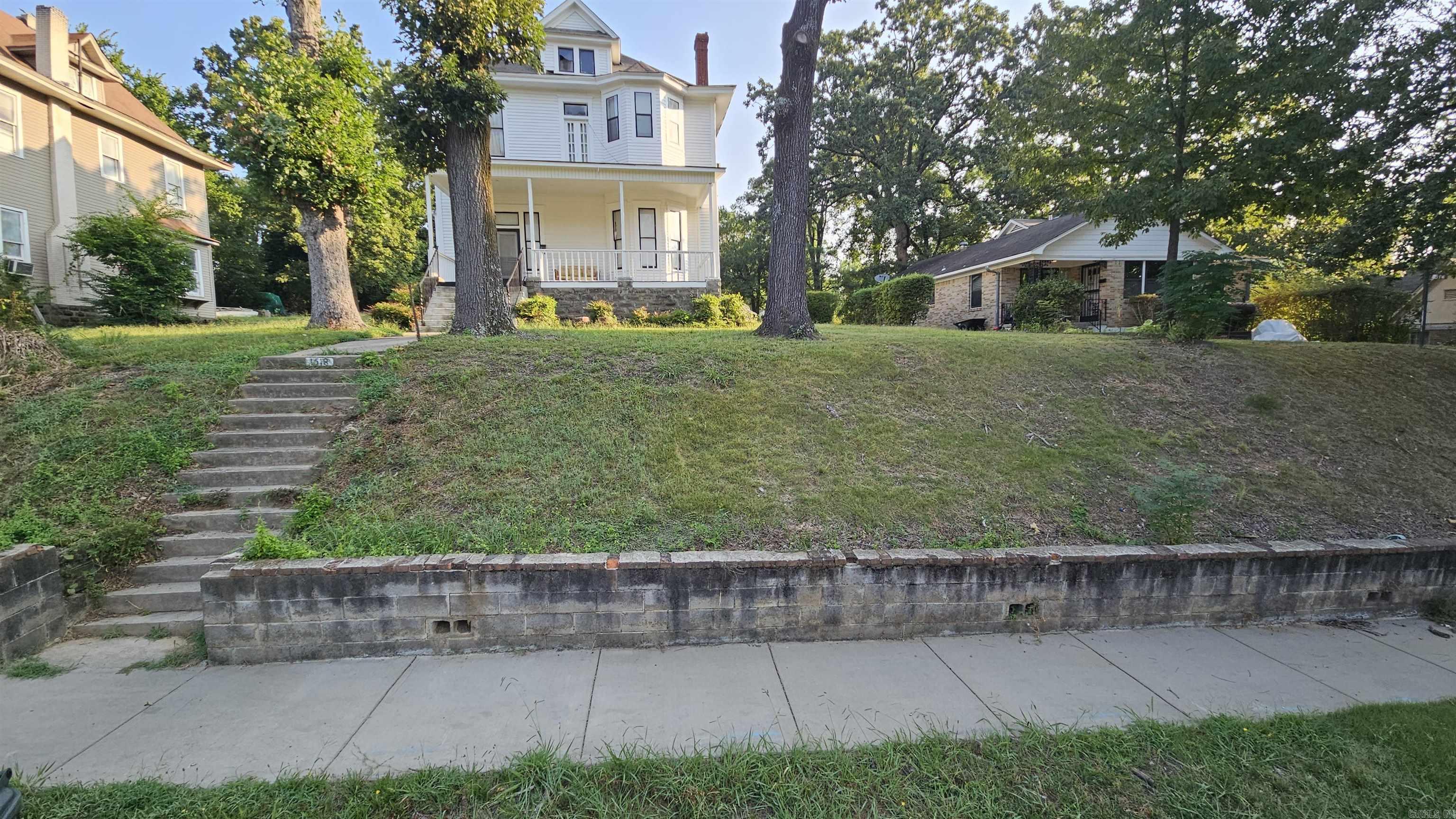 Photo 46 of 49 of 1515 W 21st Street house