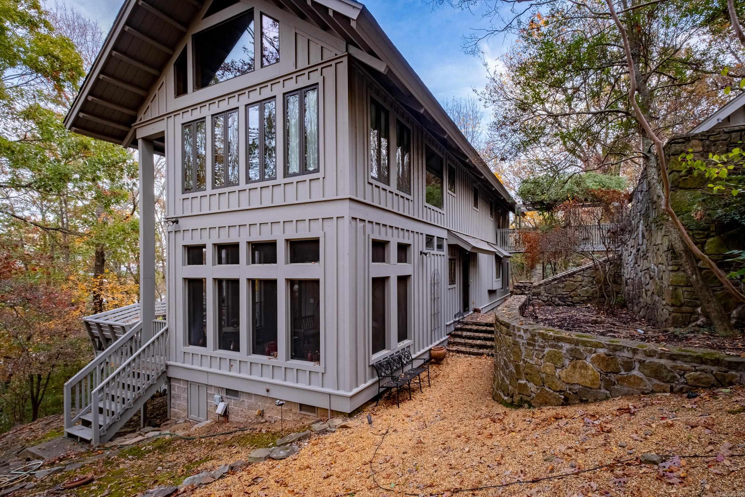 Photo 5 of 50 of 7 Rivers Edge Drive house