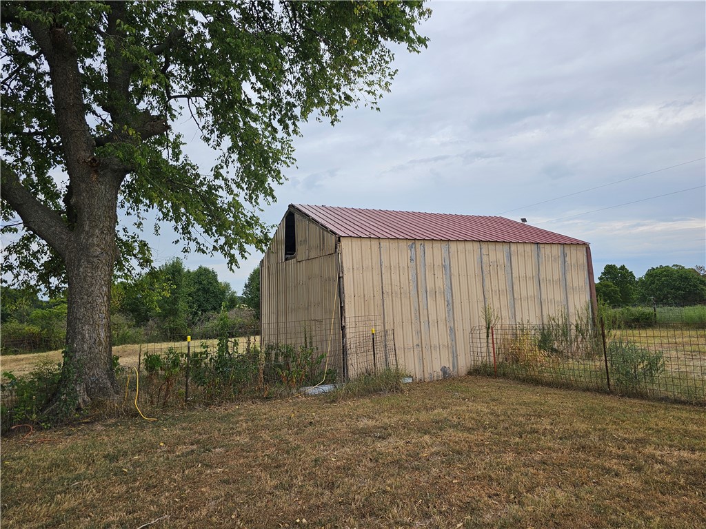 Photo 38 of 46 of 15728 Easterling Road house