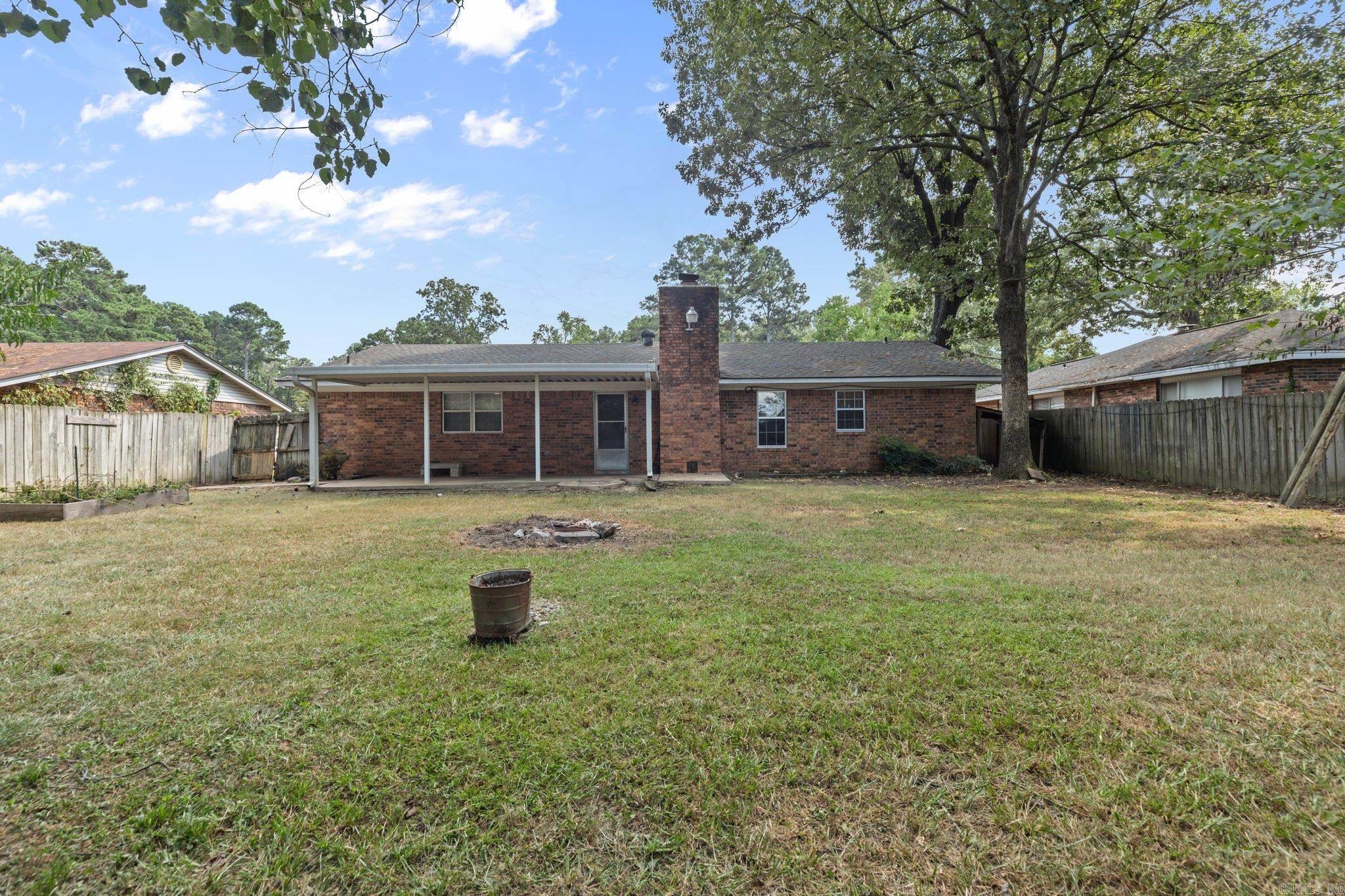 Photo 25 of 29 of 1403 Silver Fox Lane house