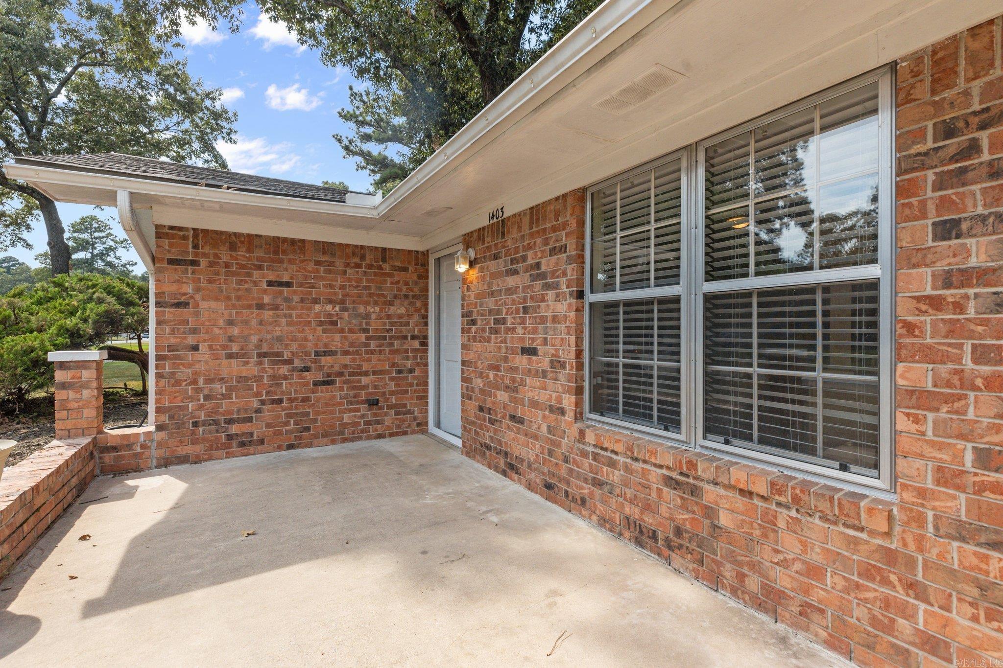 Photo 6 of 29 of 1403 Silver Fox Lane house