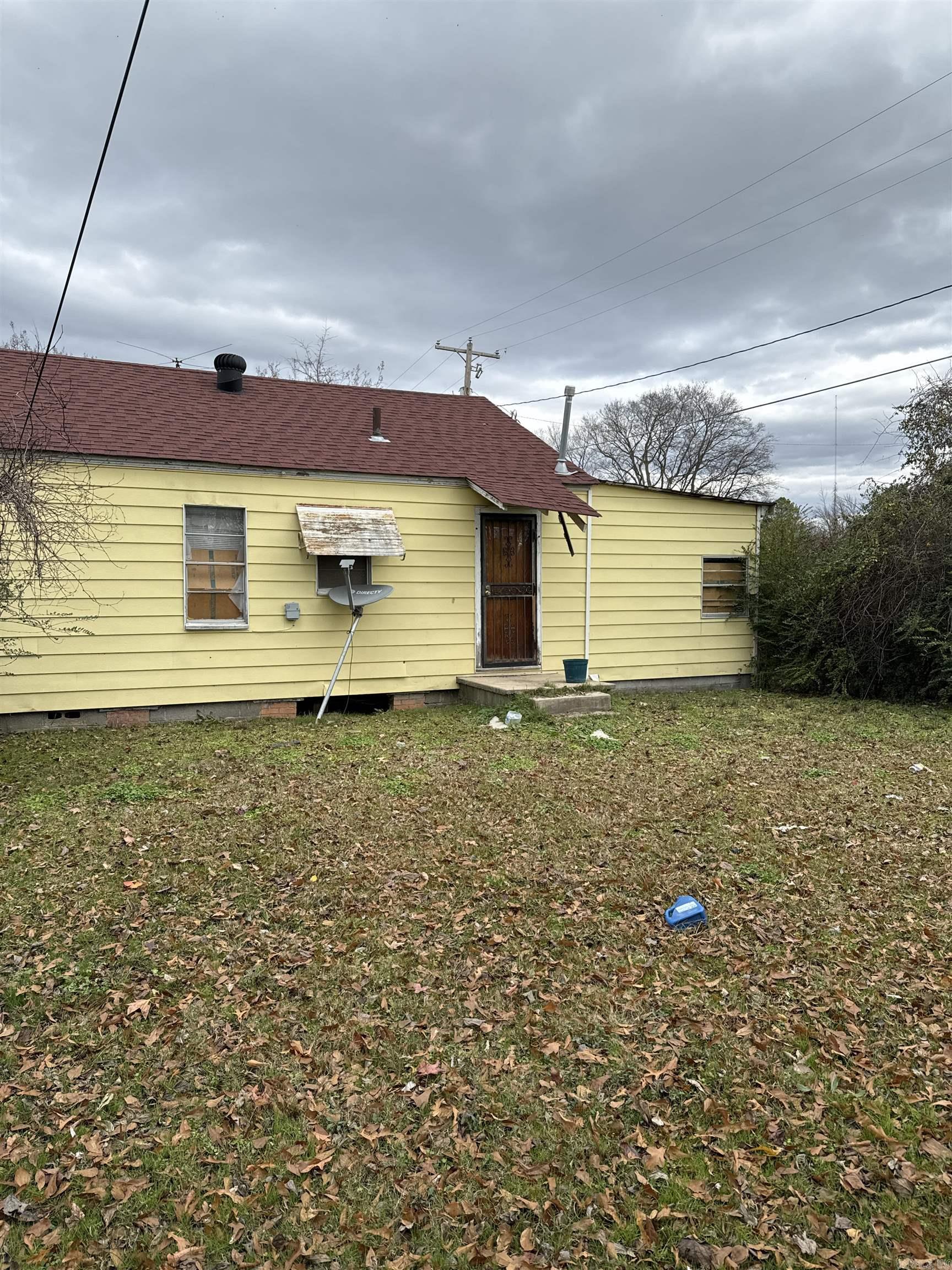 Photo 2 of 2 of 77 Watson Boulevard house