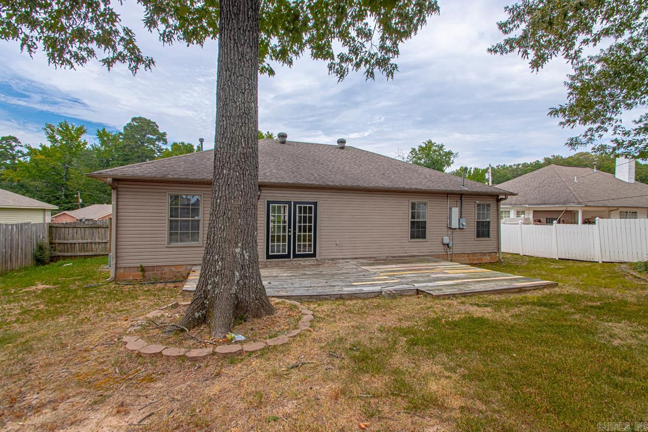 Photo 39 of 40 of 206 Greenwood Avenue house