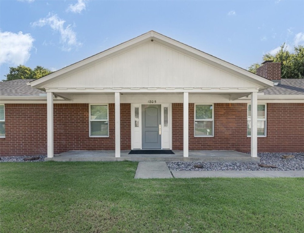 Photo 28 of 29 of 1805 Ridgecrest Street house