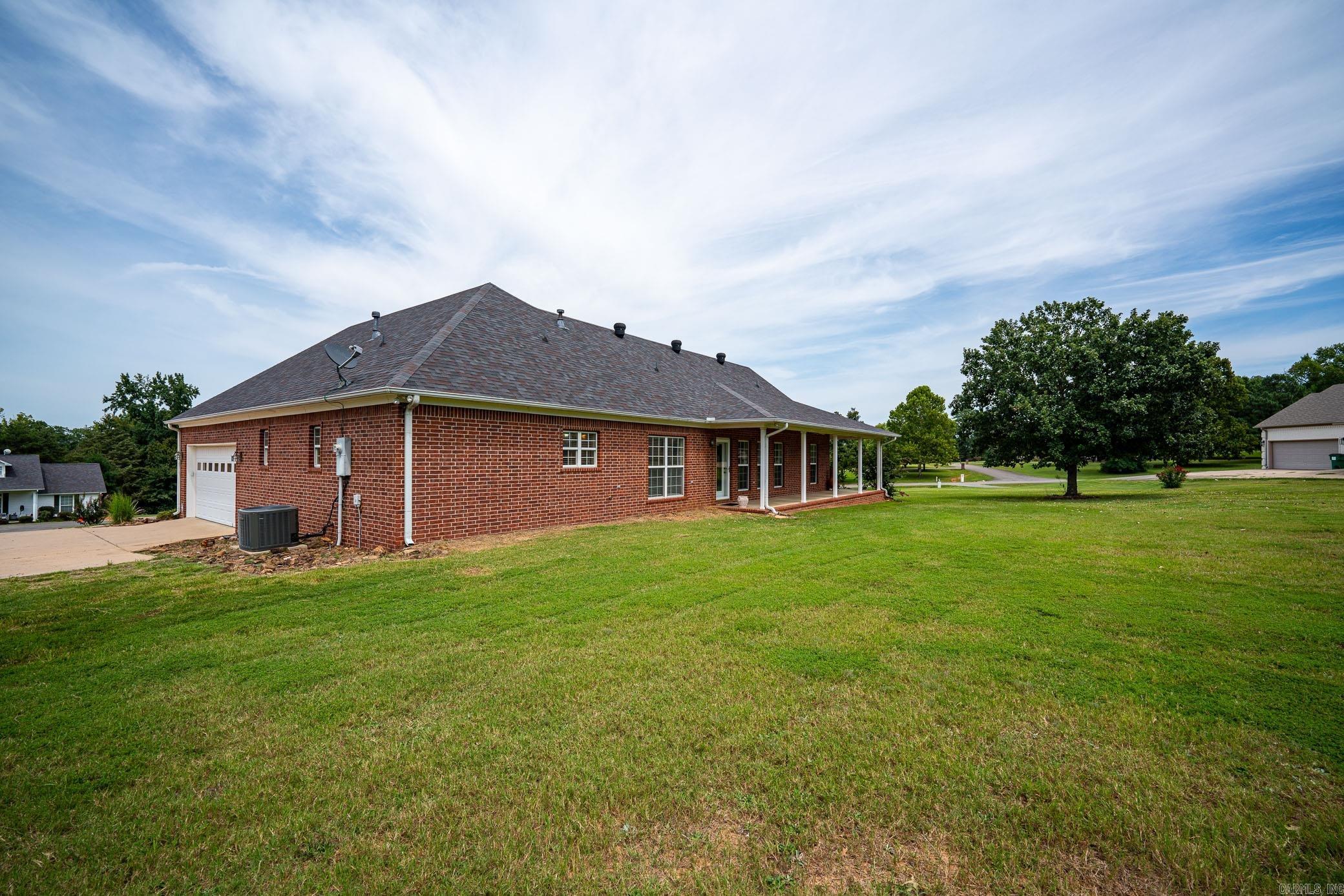 Photo 34 of 43 of 15 Brookside Drive house