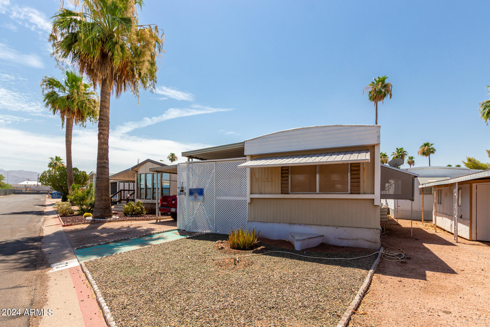 Photo 1 of 20 of 800 W Apache Trail 73 mobile home