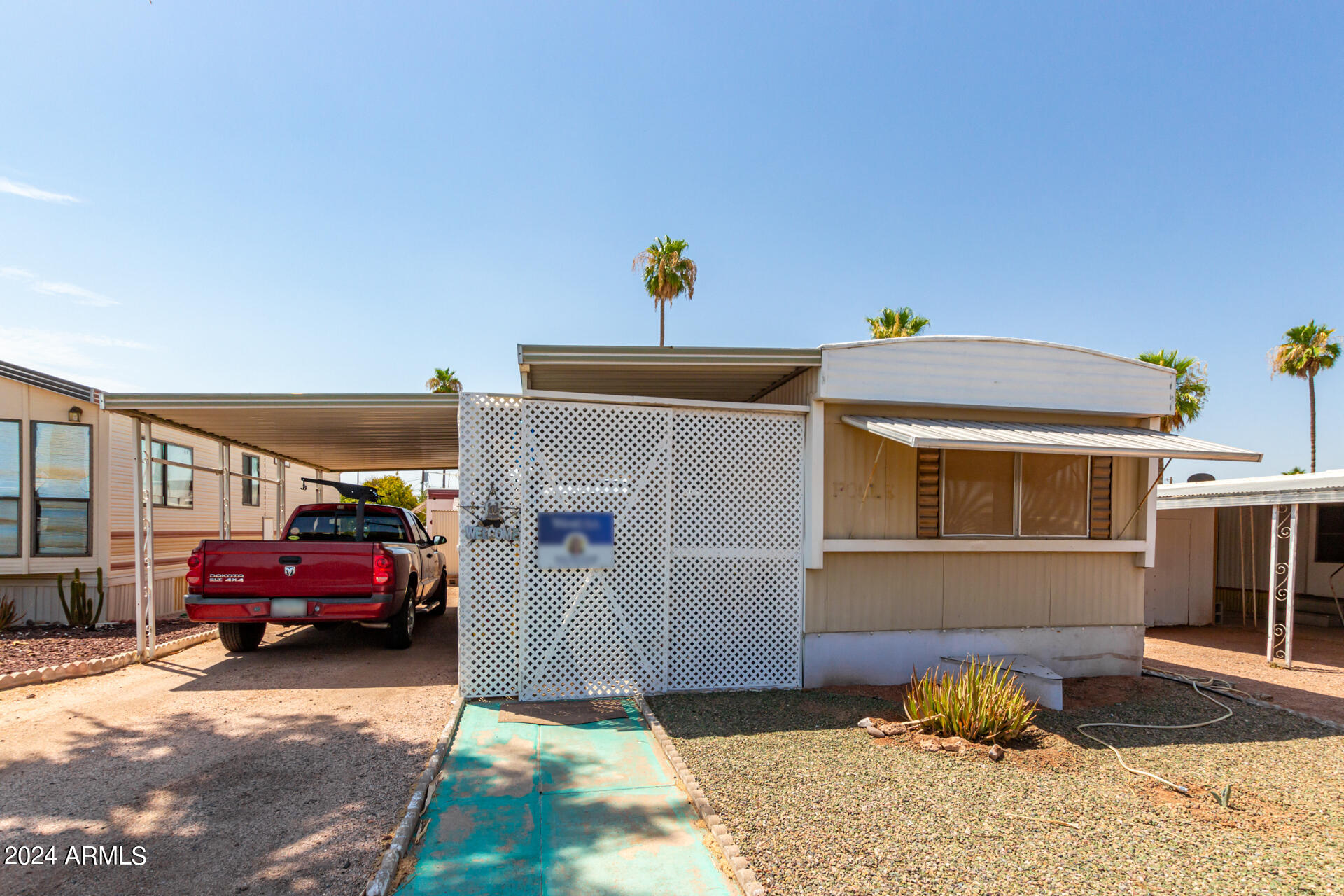 Photo 2 of 20 of 800 W Apache Trail 73 mobile home