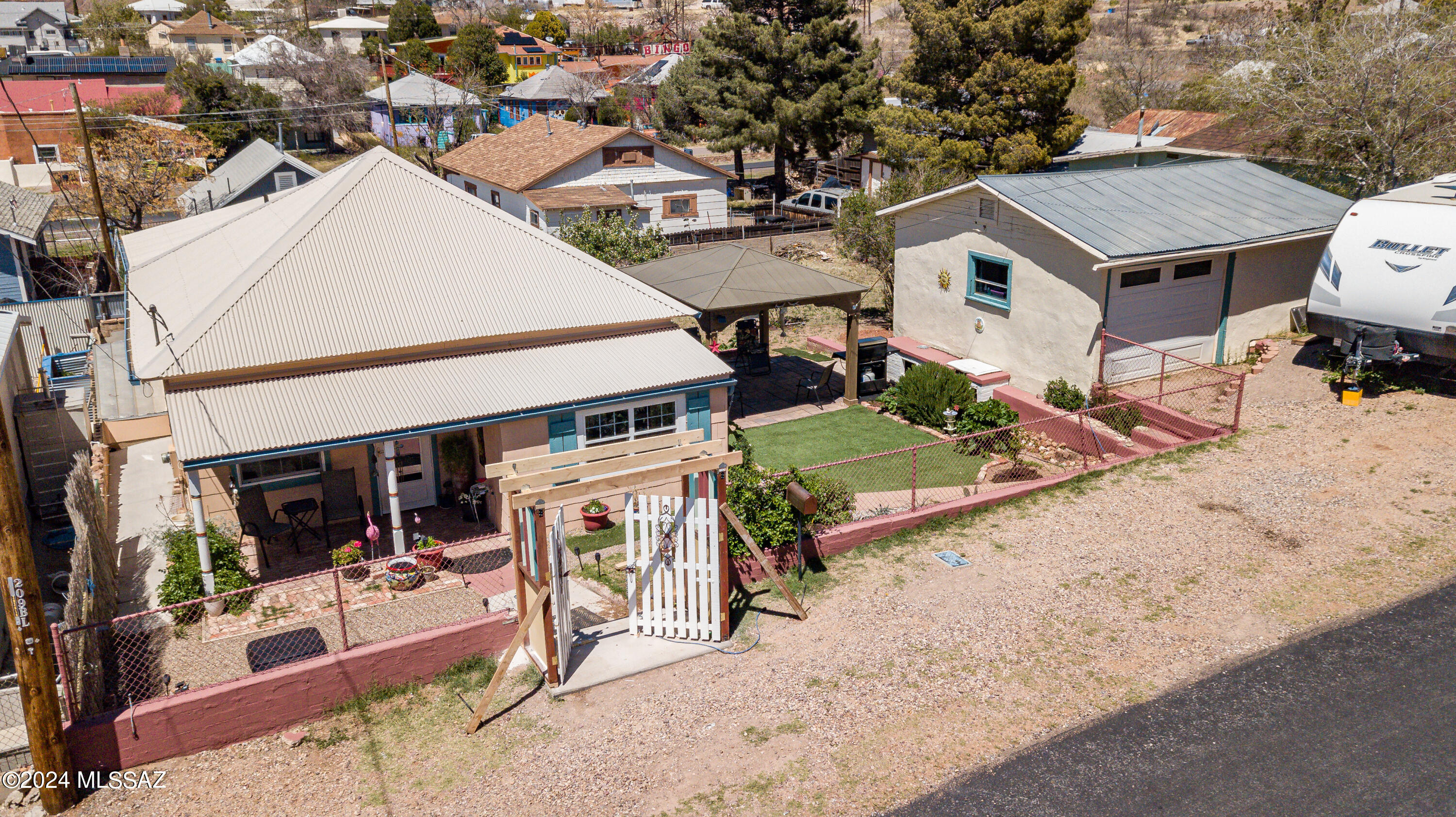 Photo 1 of 34 of 203 Hazzard Street house