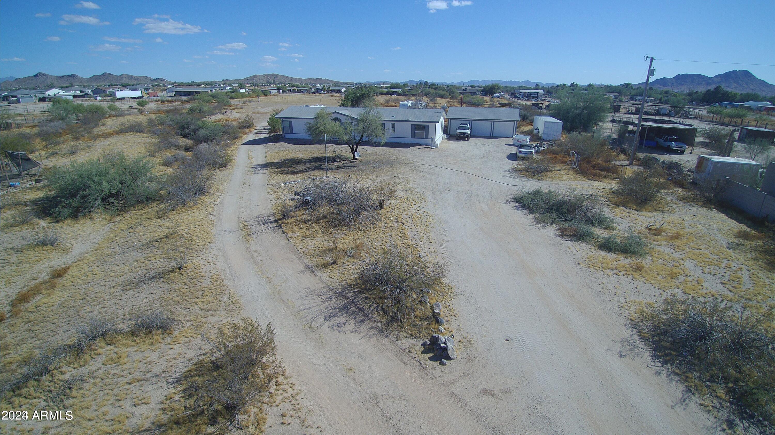 Photo 2 of 10 of 20543 W TELEGRAM PATH Road mobile home