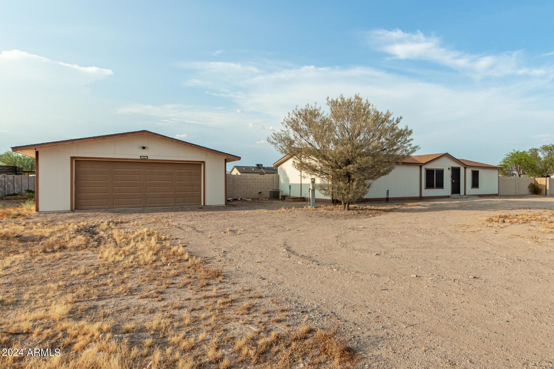 Photo 1 of 31 of 30934 W ROOSEVELT Street mobile home