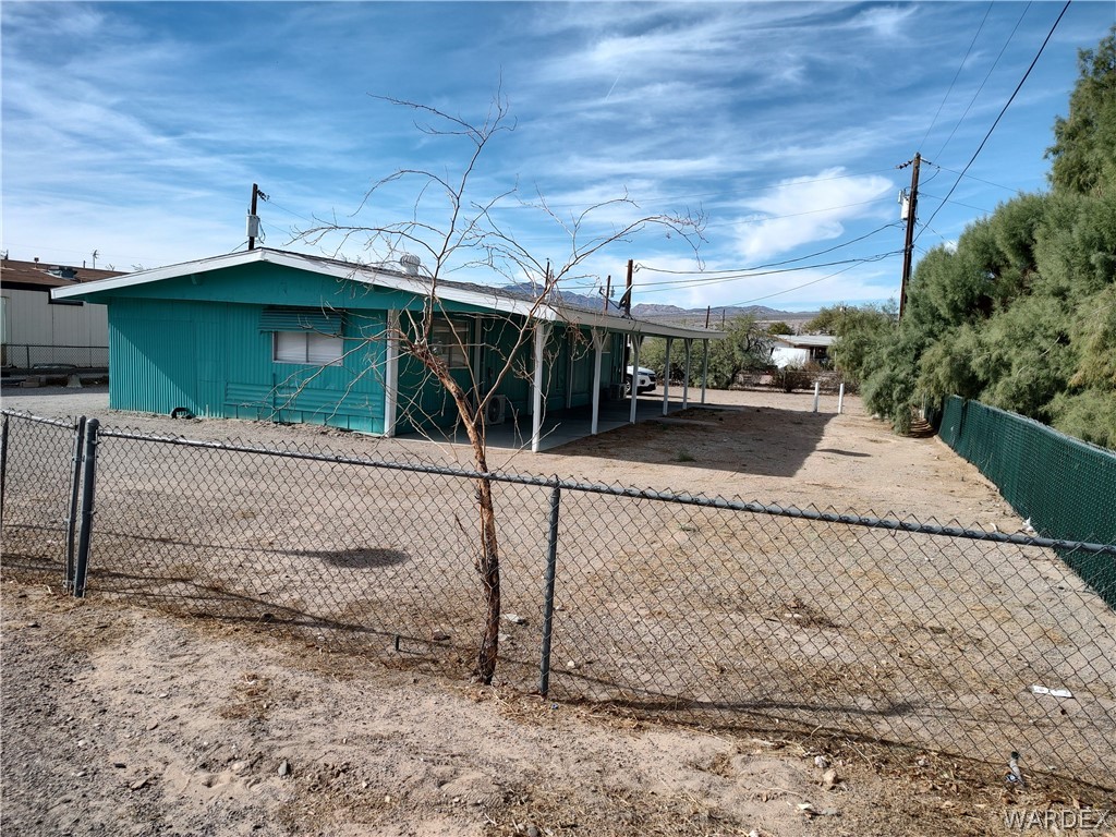 Photo 4 of 37 of 1965 Coronado Drive mobile home