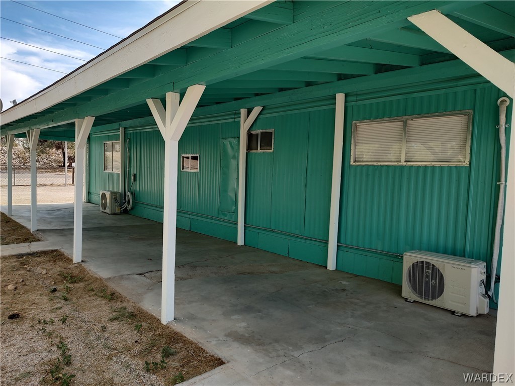 Photo 5 of 37 of 1965 Coronado Drive mobile home