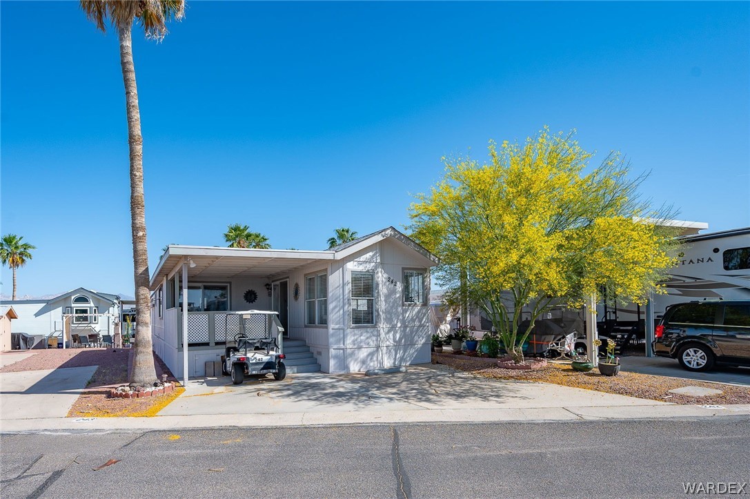 Photo 6 of 65 of 2000 Ramar Road 242 mobile home