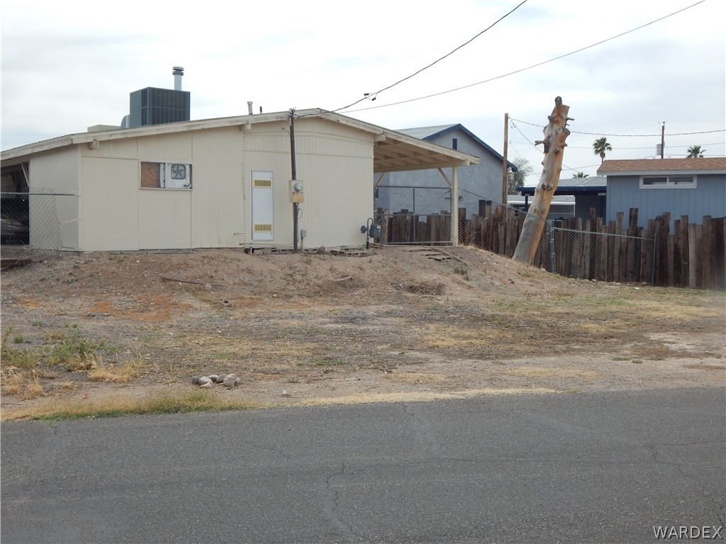 Photo 10 of 13 of 1072 Sahauro Drive mobile home