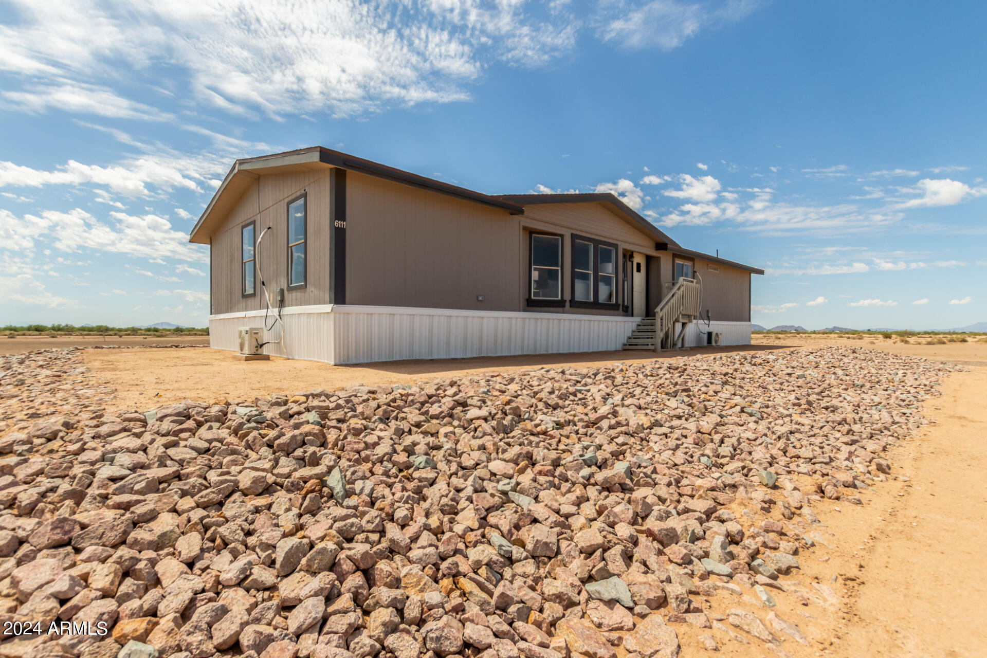 Photo 7 of 34 of 6111 W BUCKAROO Lane mobile home