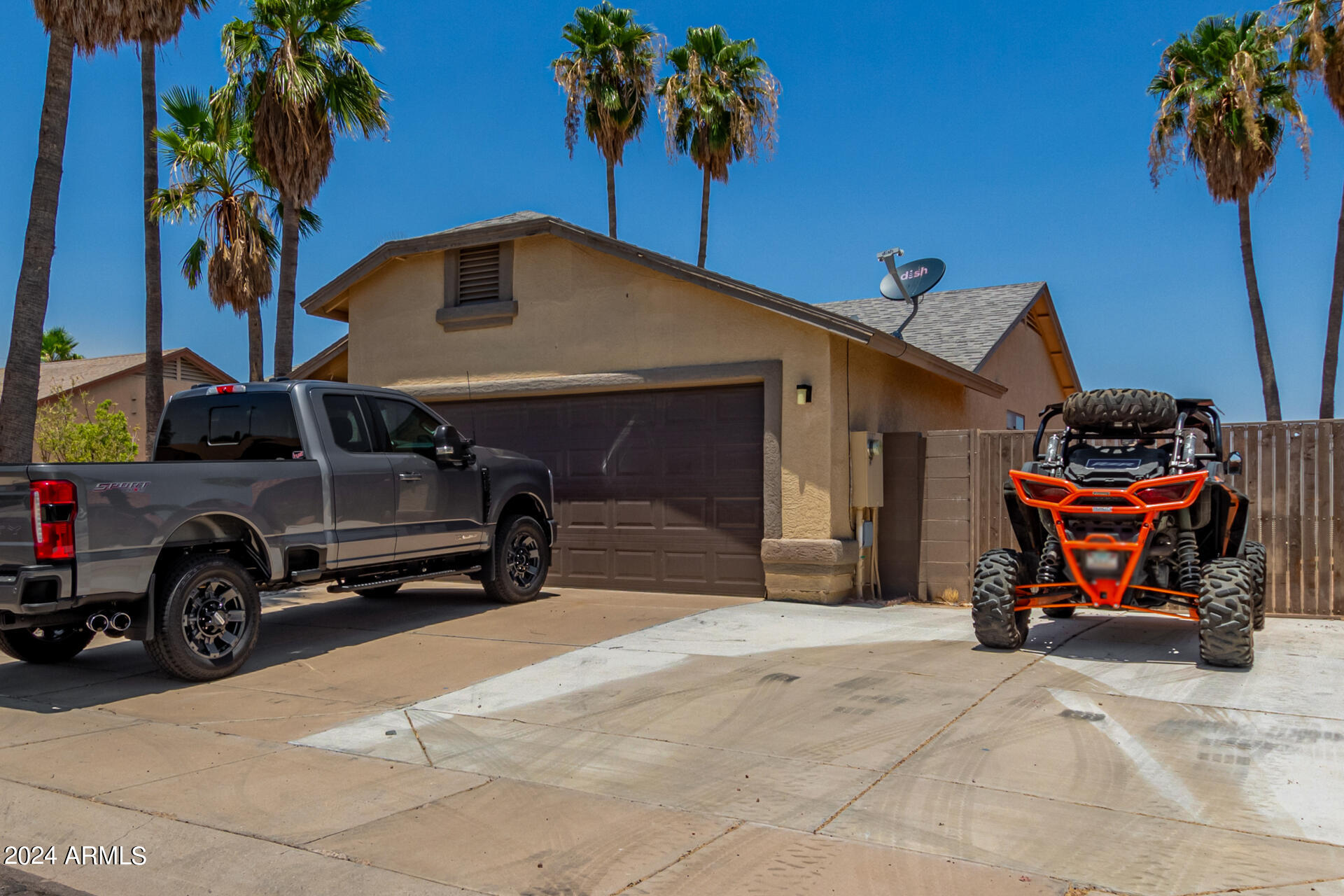 Photo 6 of 27 of 1728 E CATALINA Street house