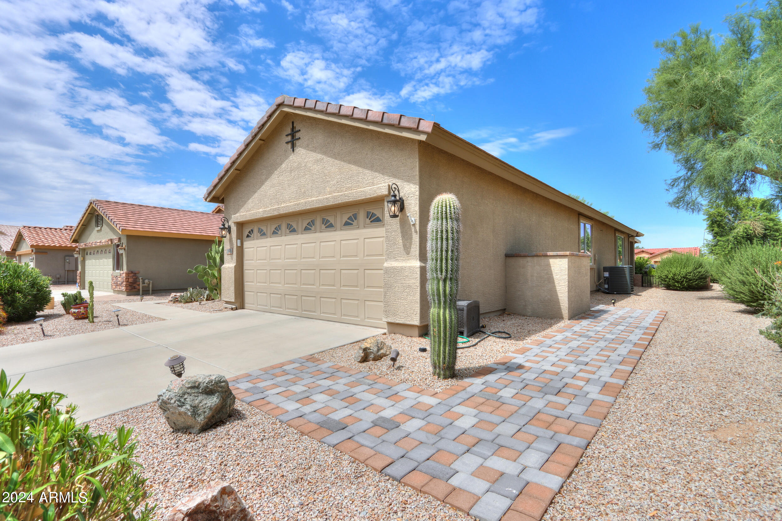 Photo 4 of 64 of 123 S VERDE Lane house