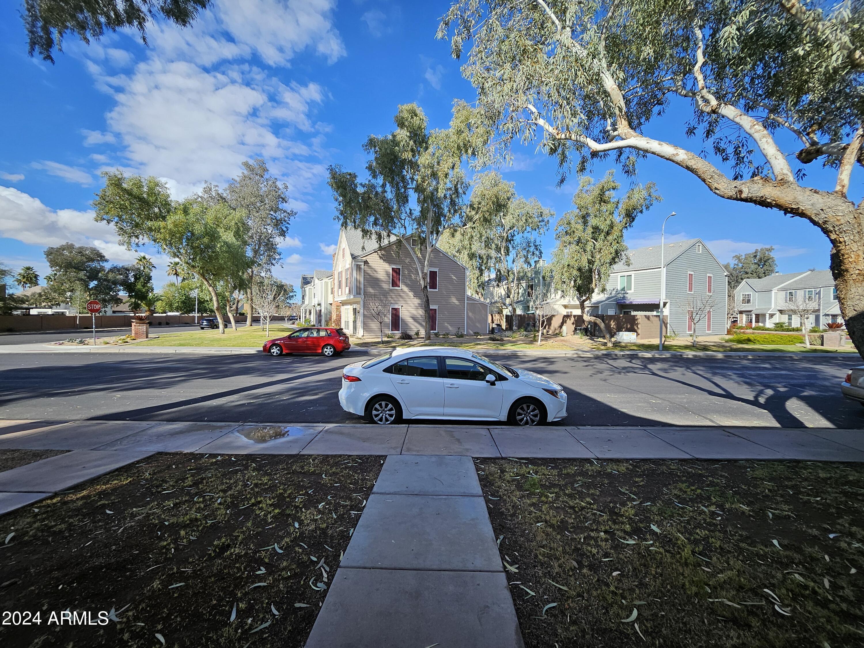 Photo 41 of 41 of 1601 N SABA Street 248 townhome