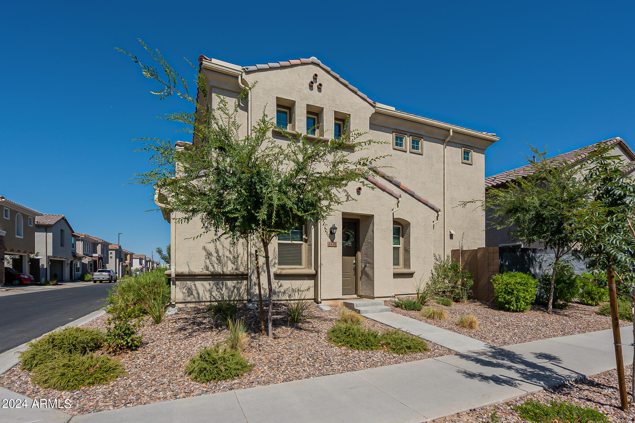 Photo 3 of 48 of 1178 E SABINO Drive house