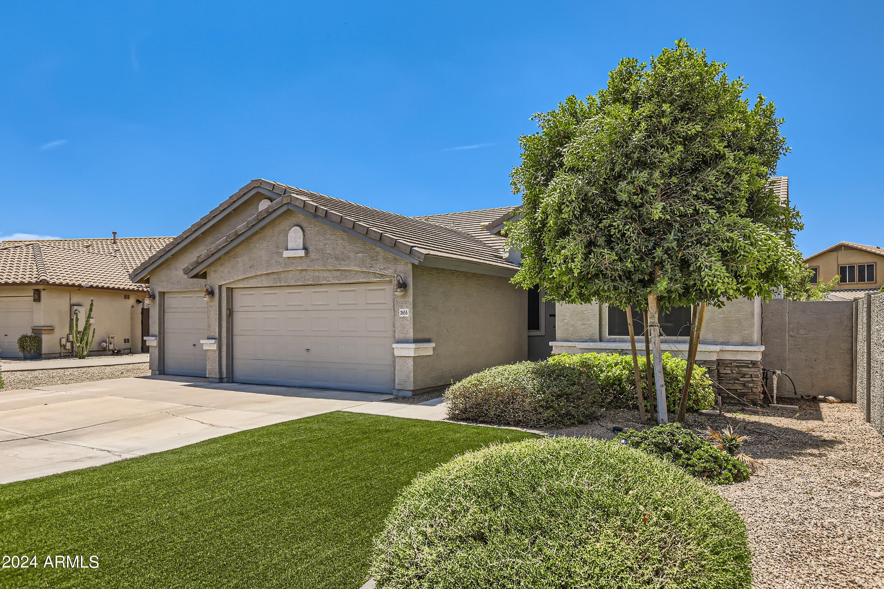 Photo 1 of 17 of 2655 E Estrella Street house