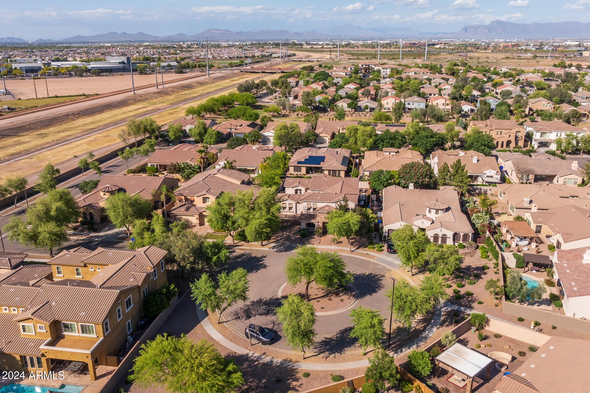 Photo 6 of 77 of 4058 E THUNDERHEART Court house