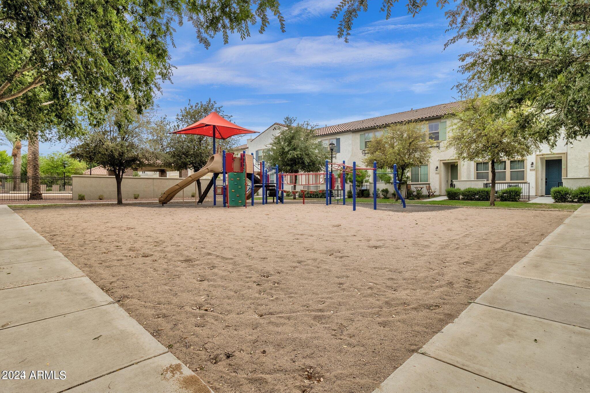 Photo 35 of 42 of 2669 S PEPPERTREE Drive 102 townhome