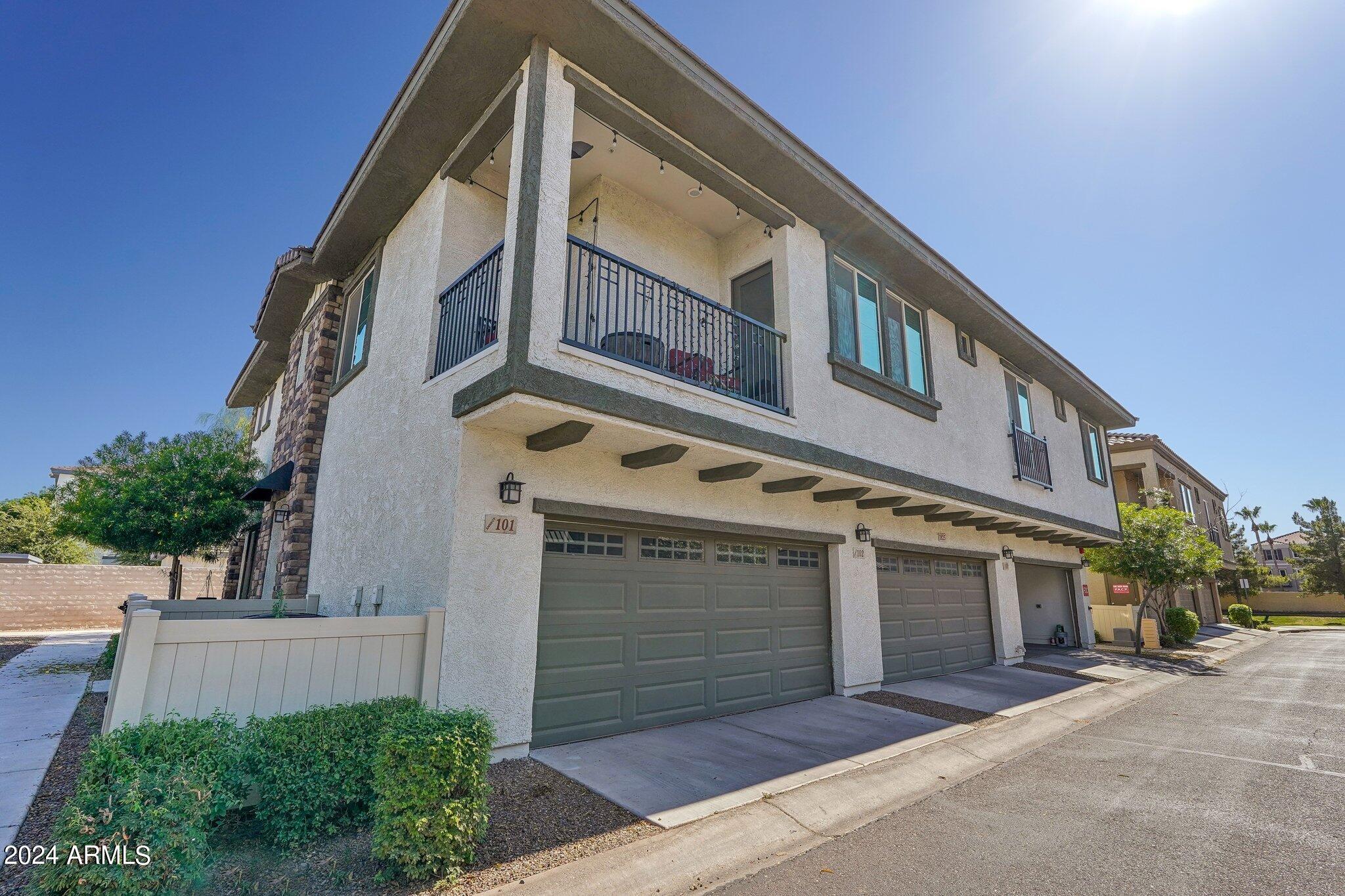 Photo 4 of 51 of 1825 E FRYE Road 102 townhome